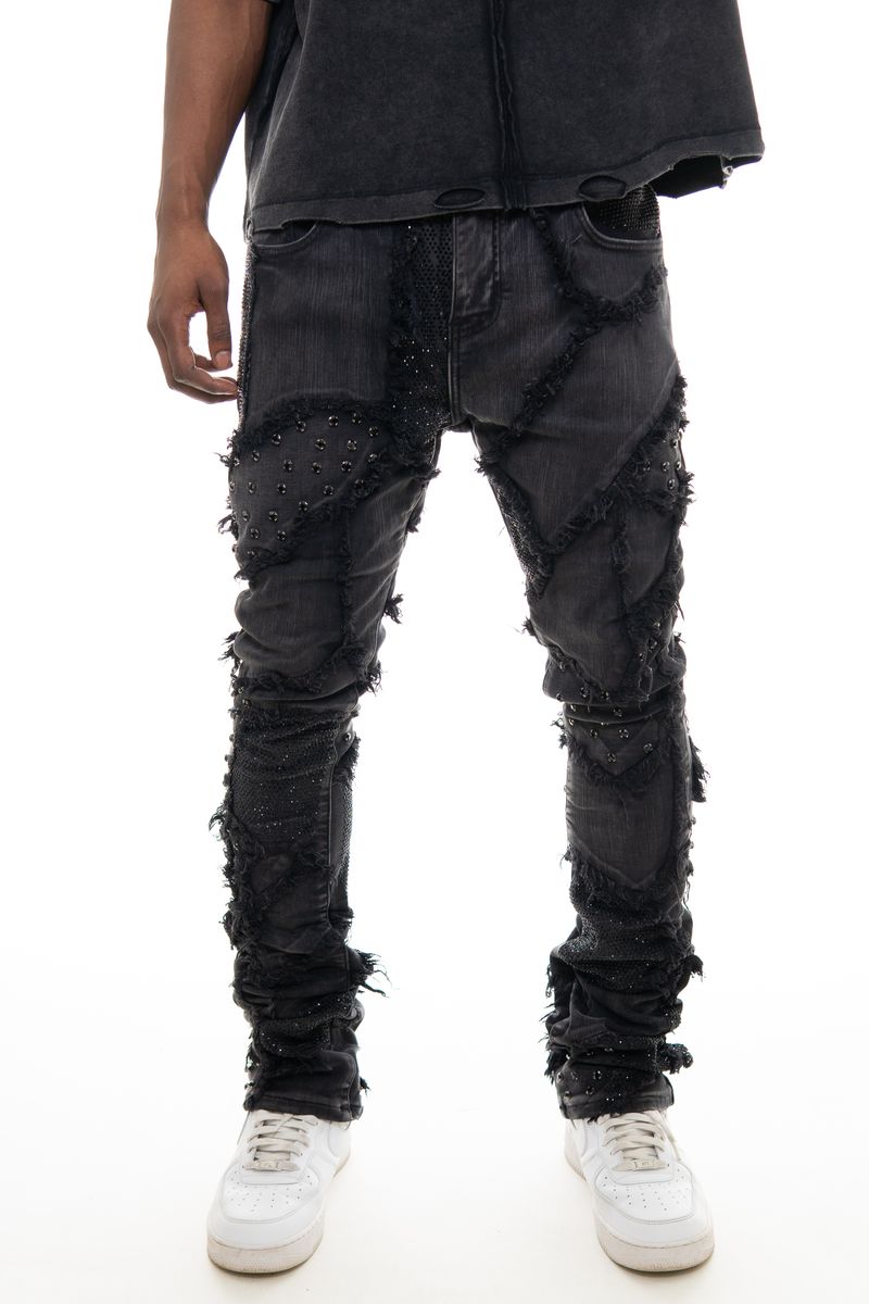 BOXY RIP & REPAIR FLARE DENIM W/ FRAY DETAILS