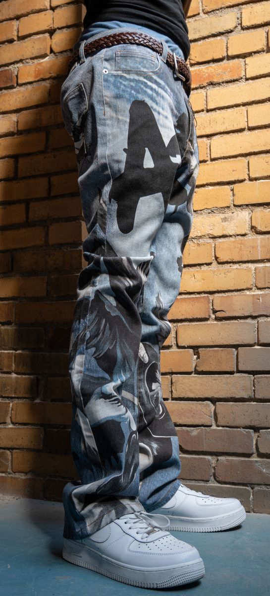 DIGITAL PRINT STAKCED JEANS