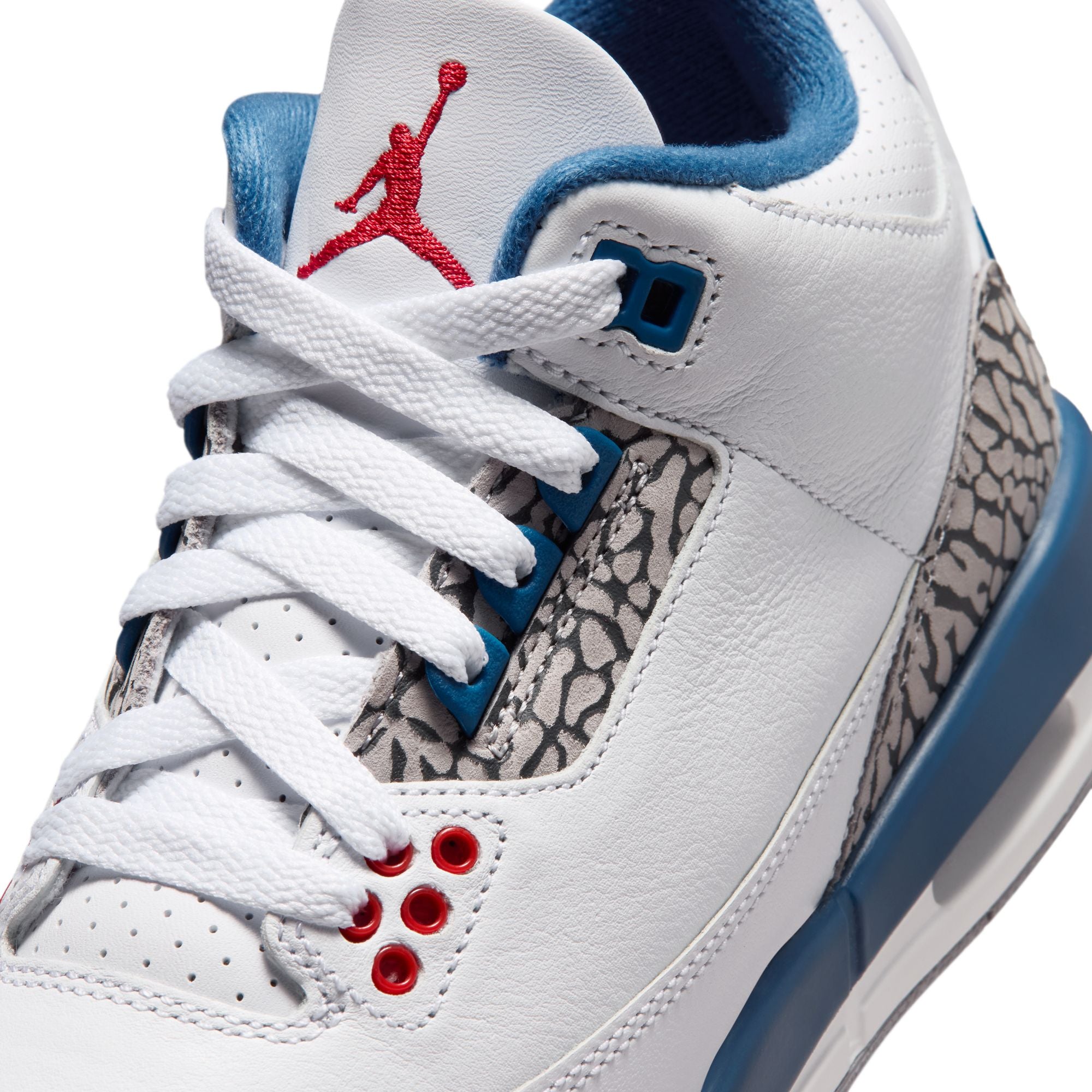 Air Jordan 3 Retro (GS)-thumbmail-9