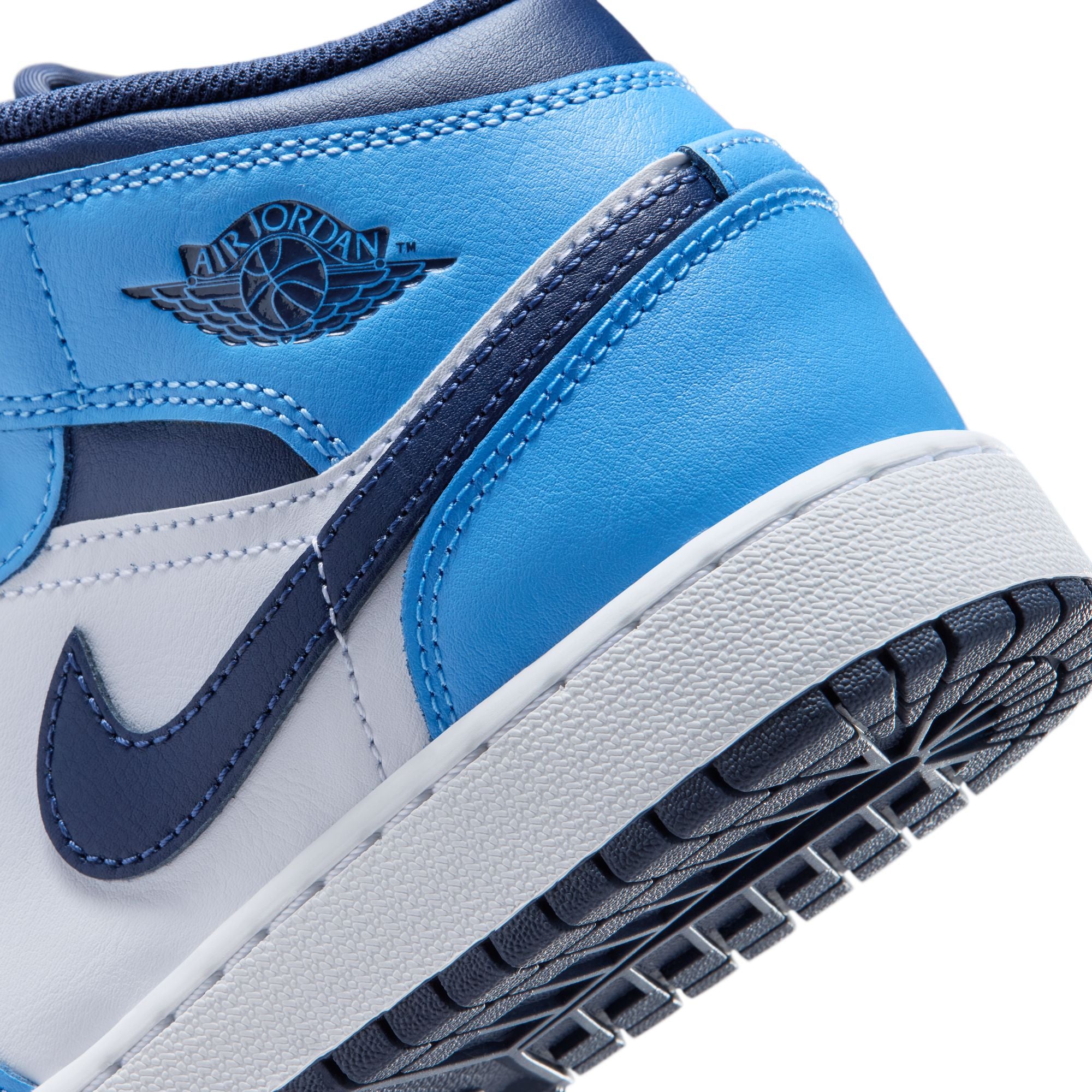 Air Jordan 1 Mid (GS)-thumbmail-6