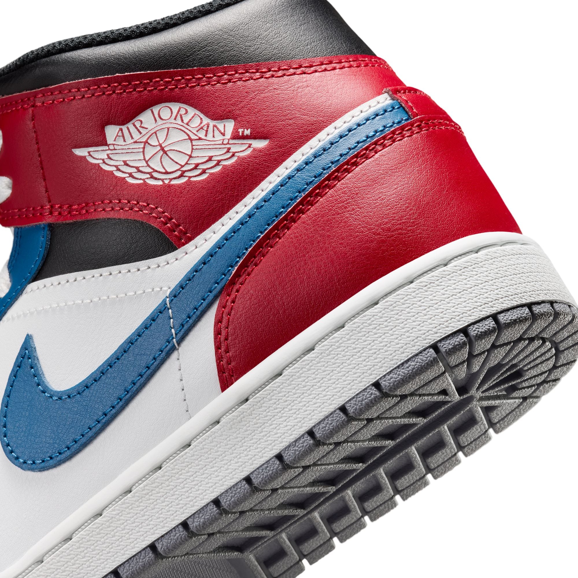 Air Jordan 1 Mid-thumbmail-11
