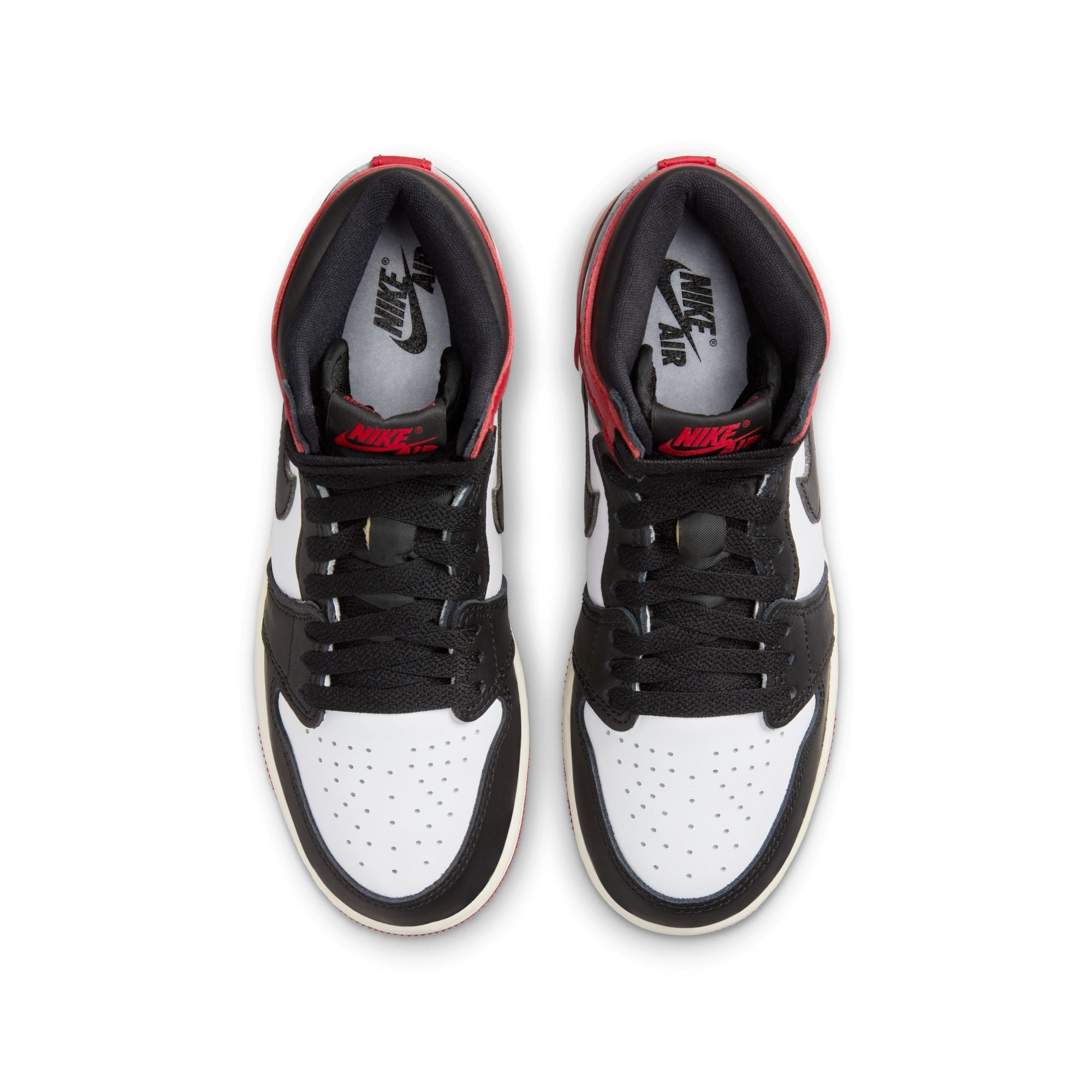 Air Jordan Retro 1 High OG (GS)-thumbmail-4