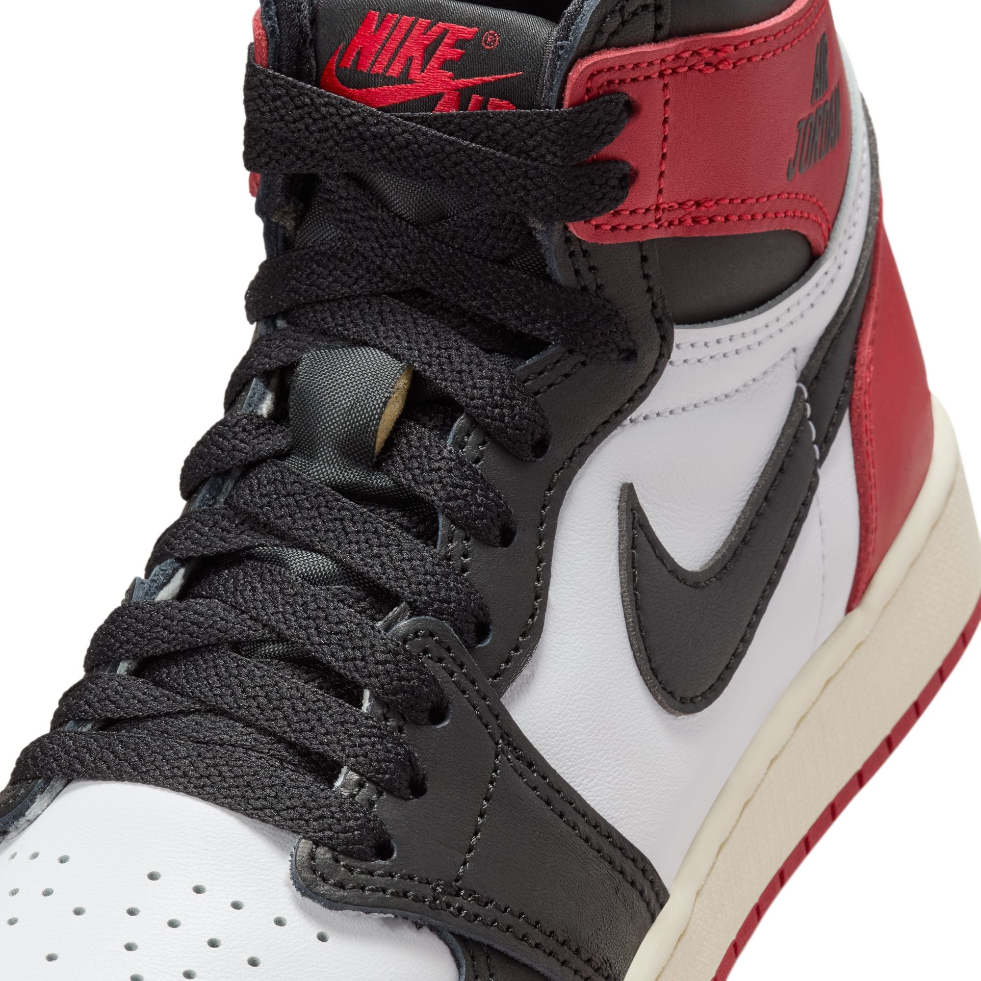 Air Jordan Retro 1 High OG (GS)-thumbmail-8