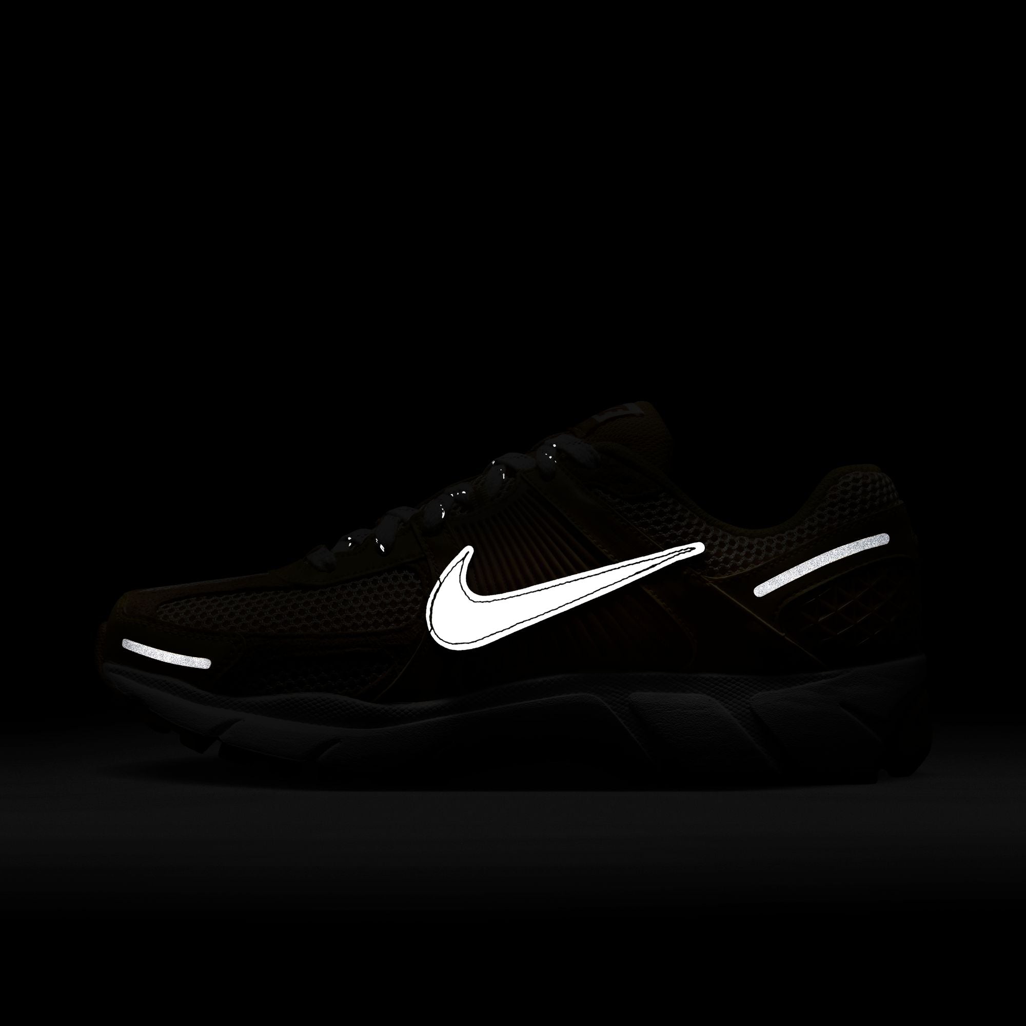 Nike Zoom Vomero 5 Premium-thumbmail-8