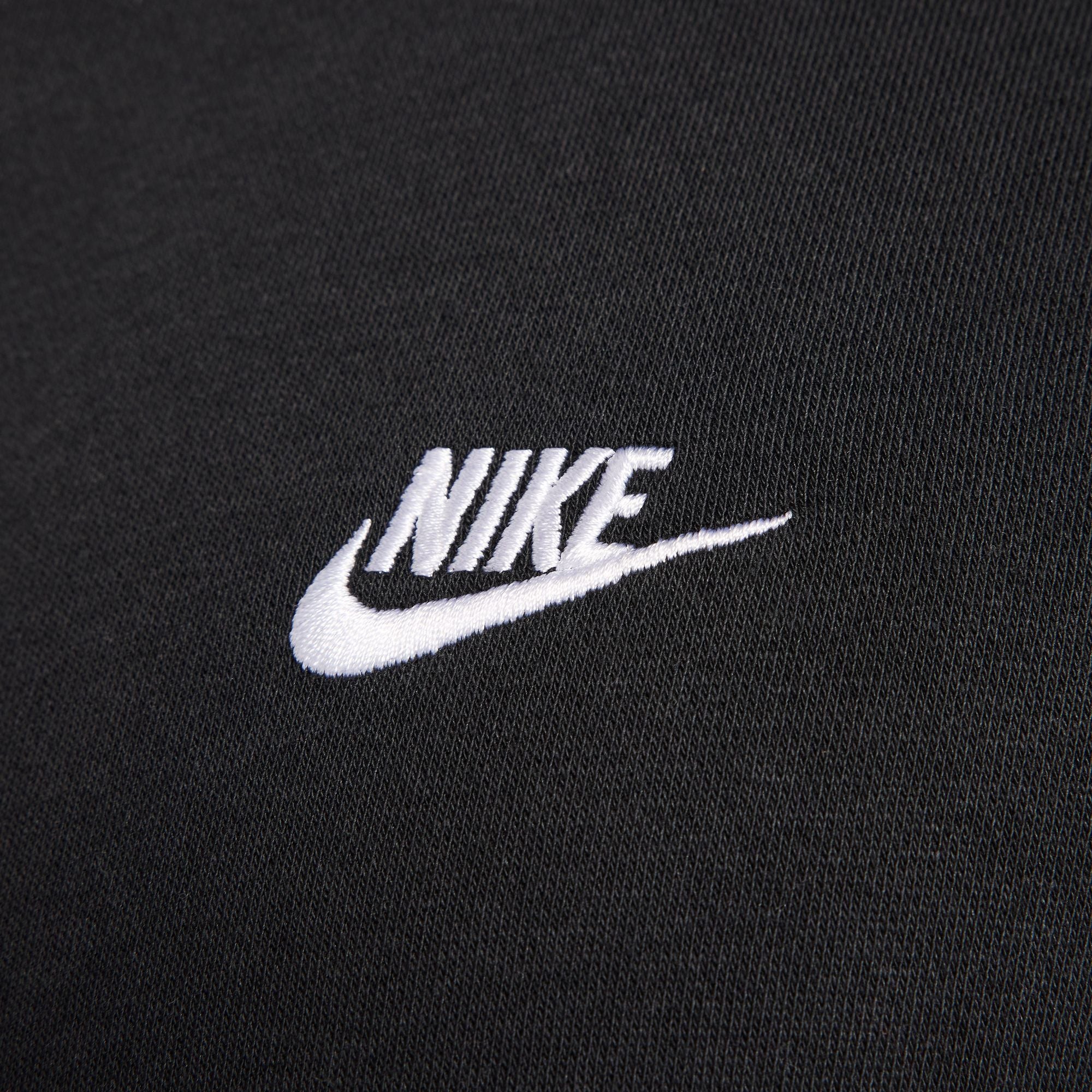 Nike Club-thumbmail-4