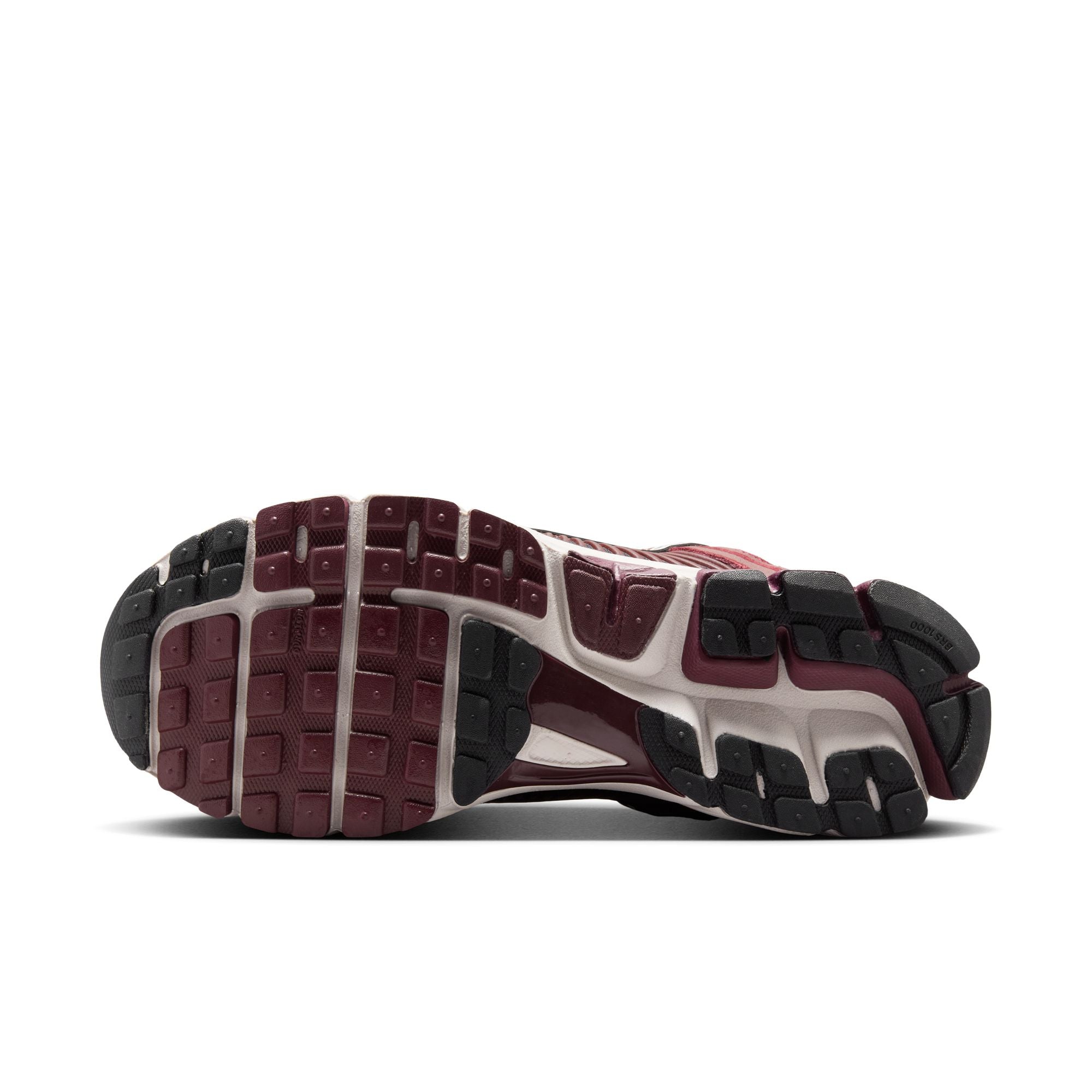 Nike Zoom Vomero 5-thumbmail-13