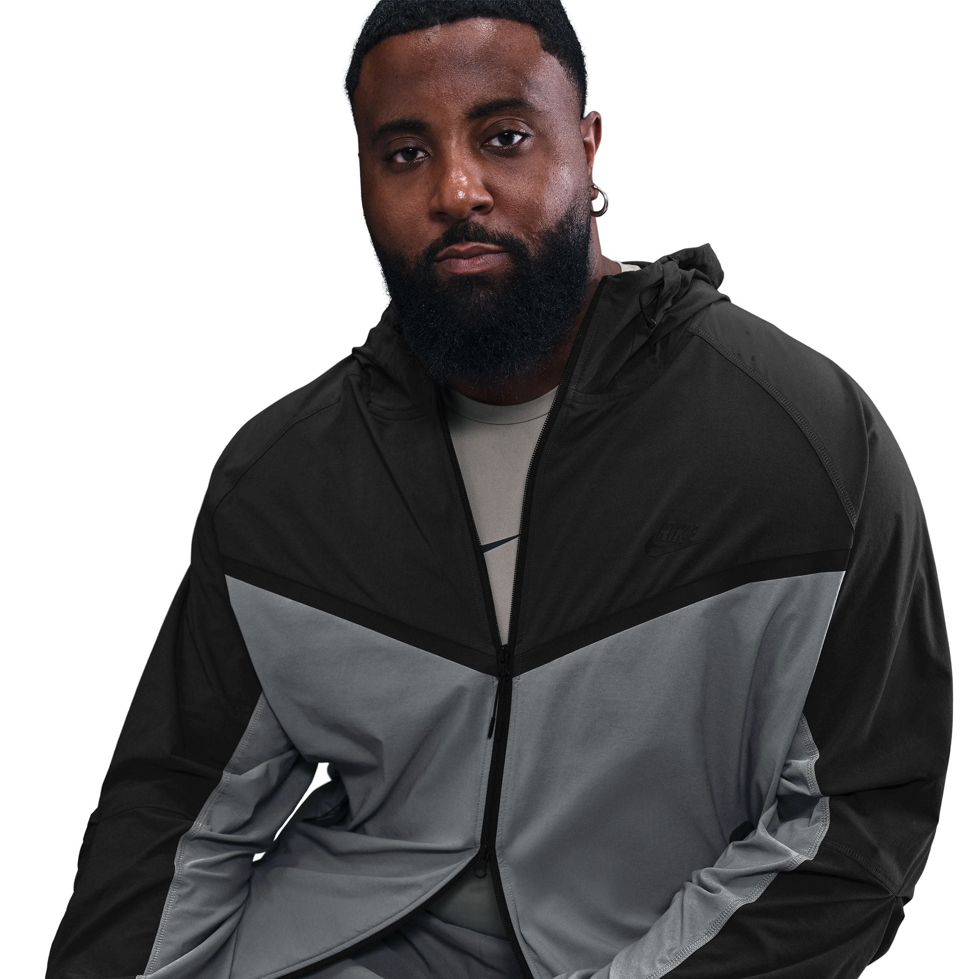 Nike Tech-thumbmail-5