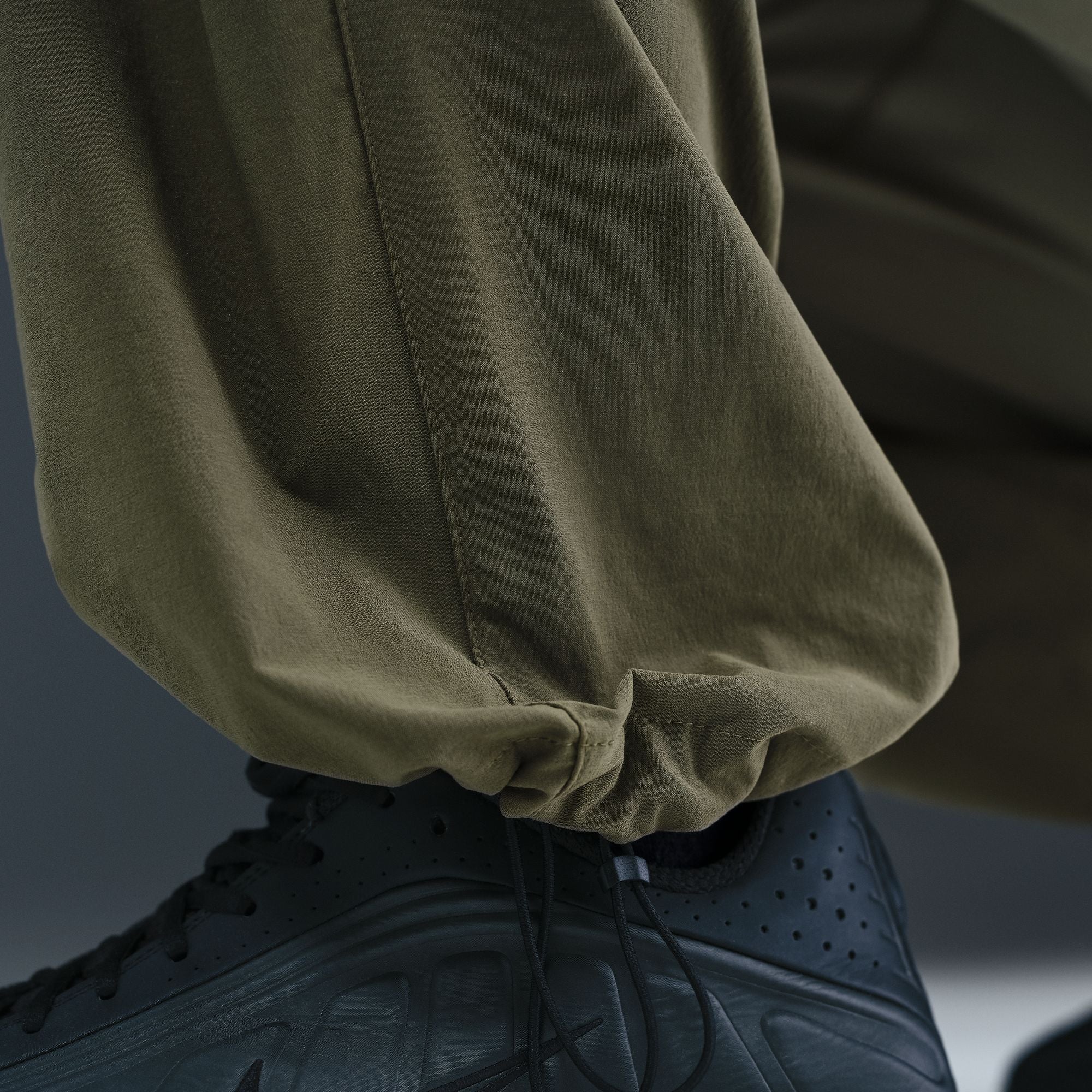 Nike Tech-thumbmail-4