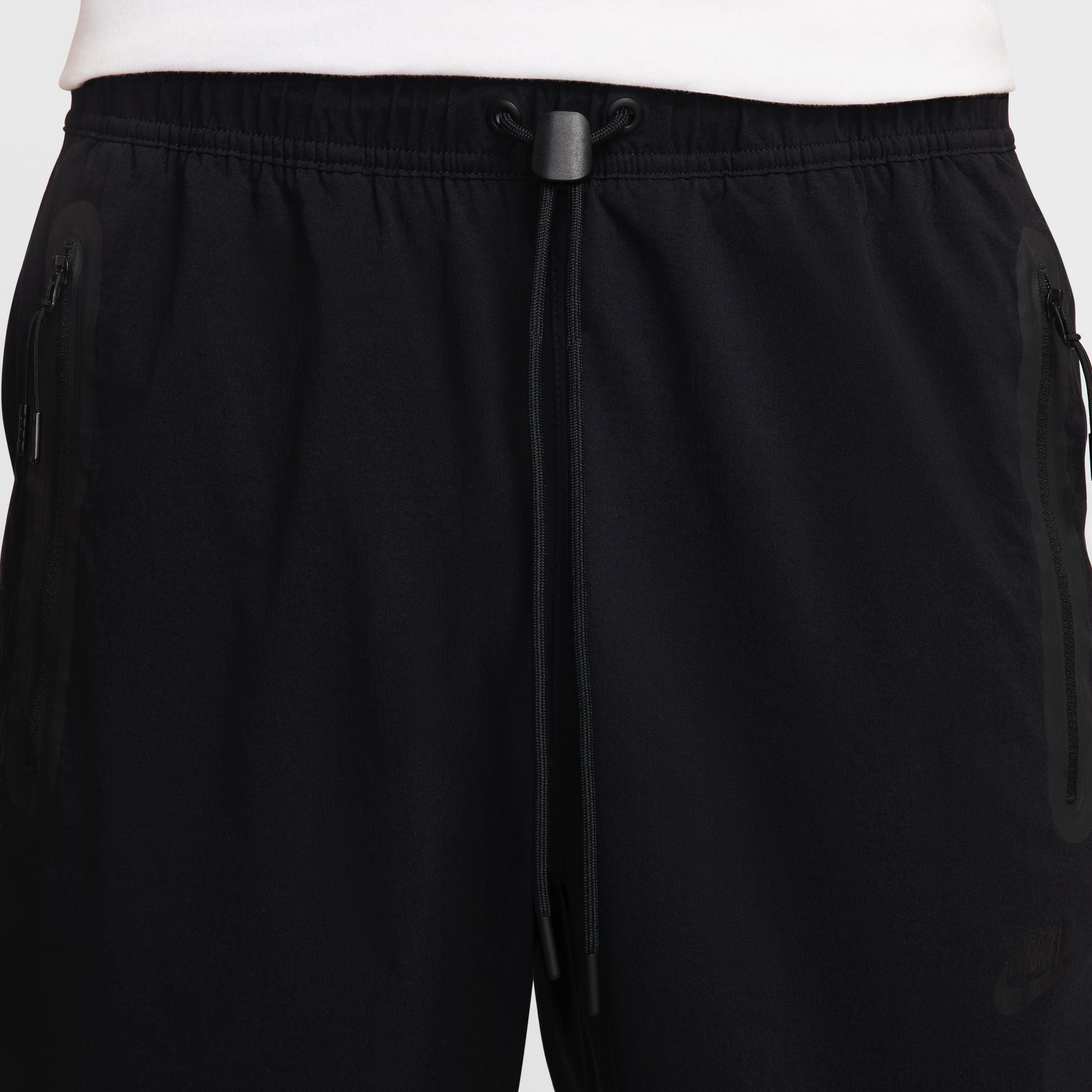 Nike Tech-thumbmail-3
