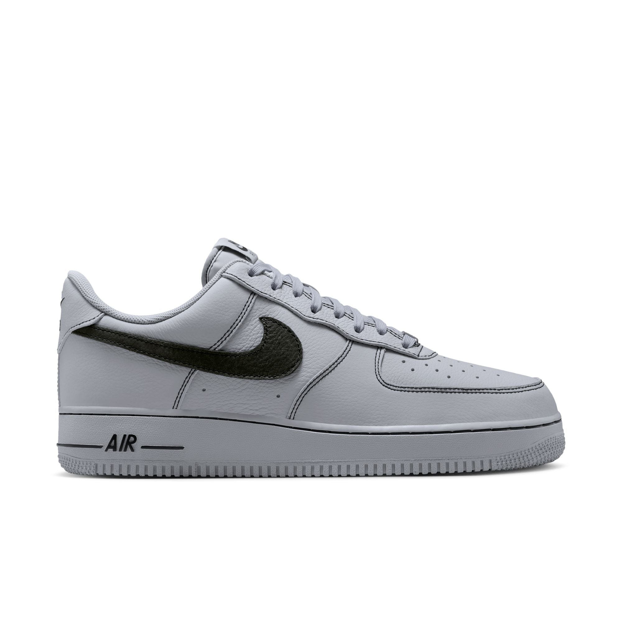 Nike Air Force 1 '07 LV8-thumbmail-6
