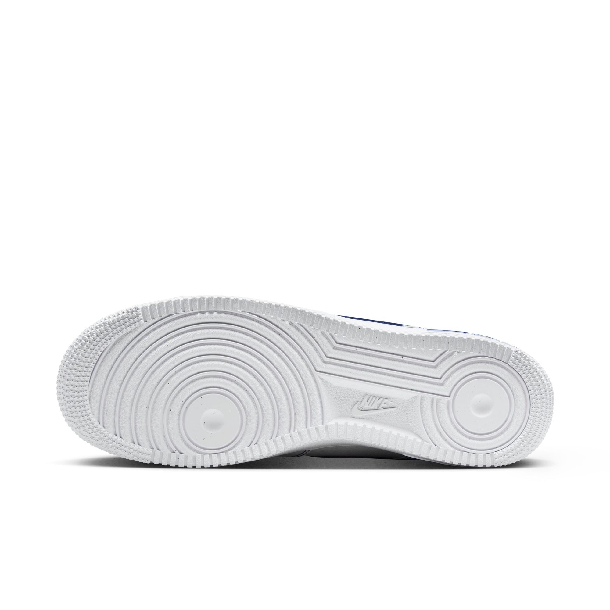 Nike Air Force 1 '07 LV8-thumbmail-9