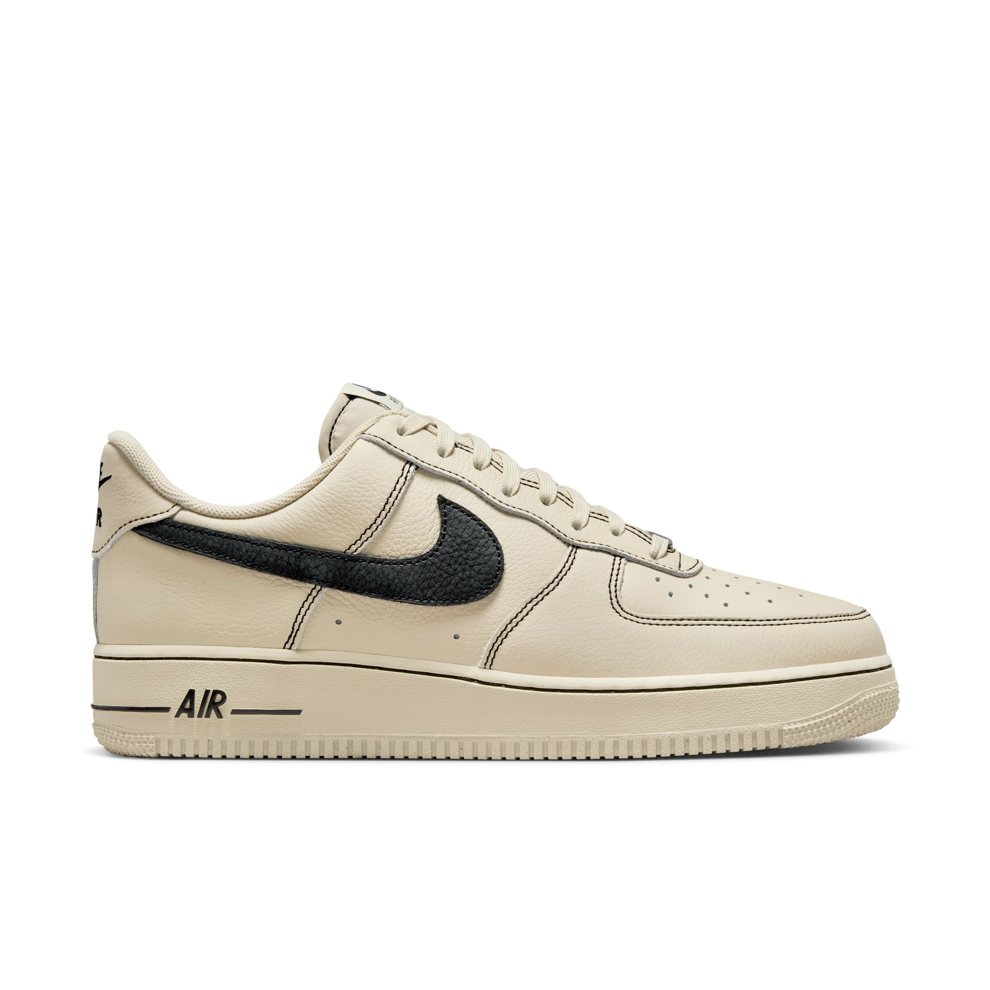 Nike Air Force 1 '07 LV8-thumbmail-6