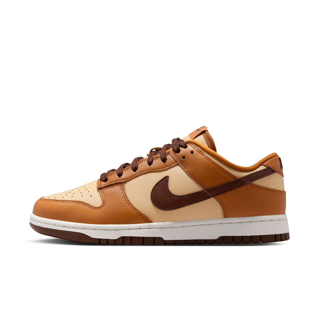 Nike Dunk Low SE (W)