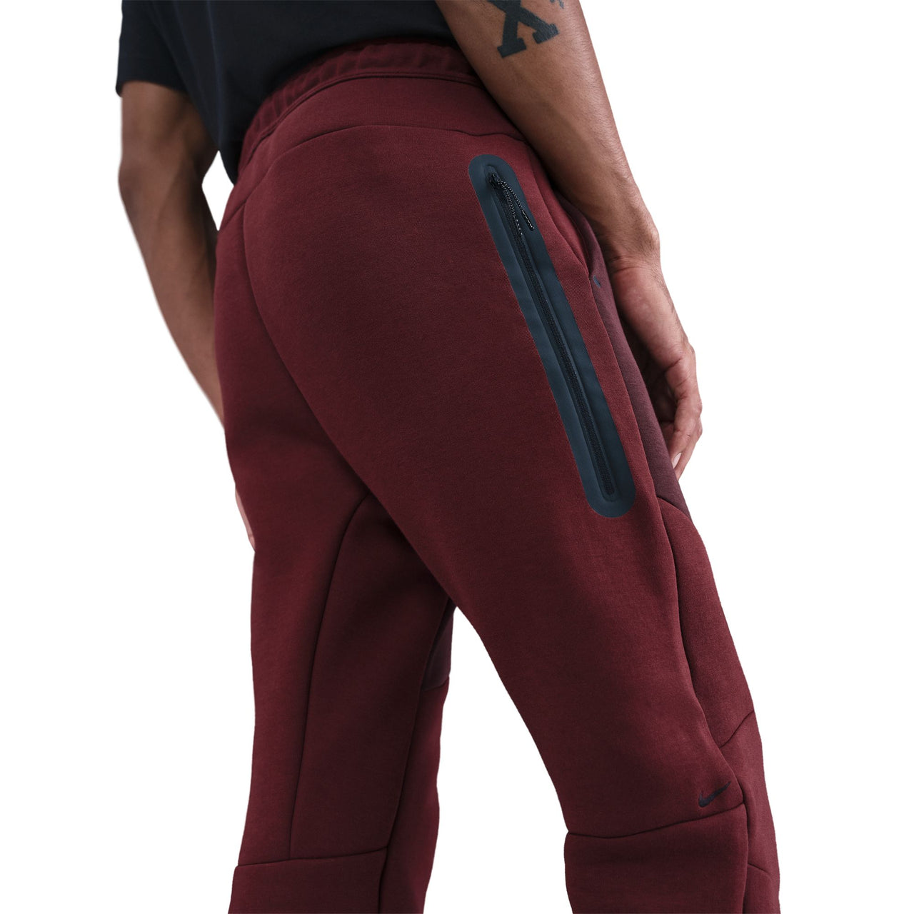 Nike Tech