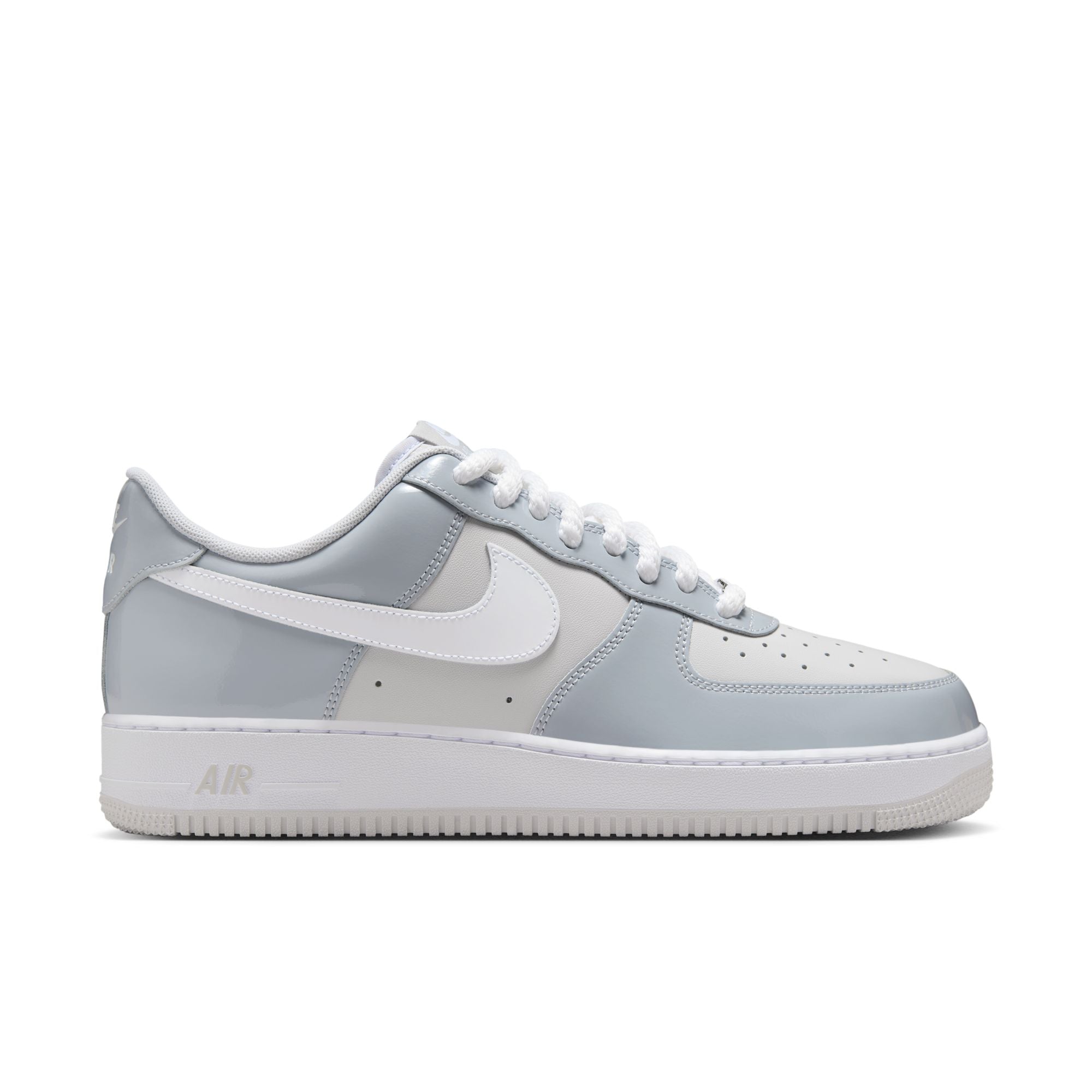 Nike Air Force 1 '07 LV8-thumbmail-6