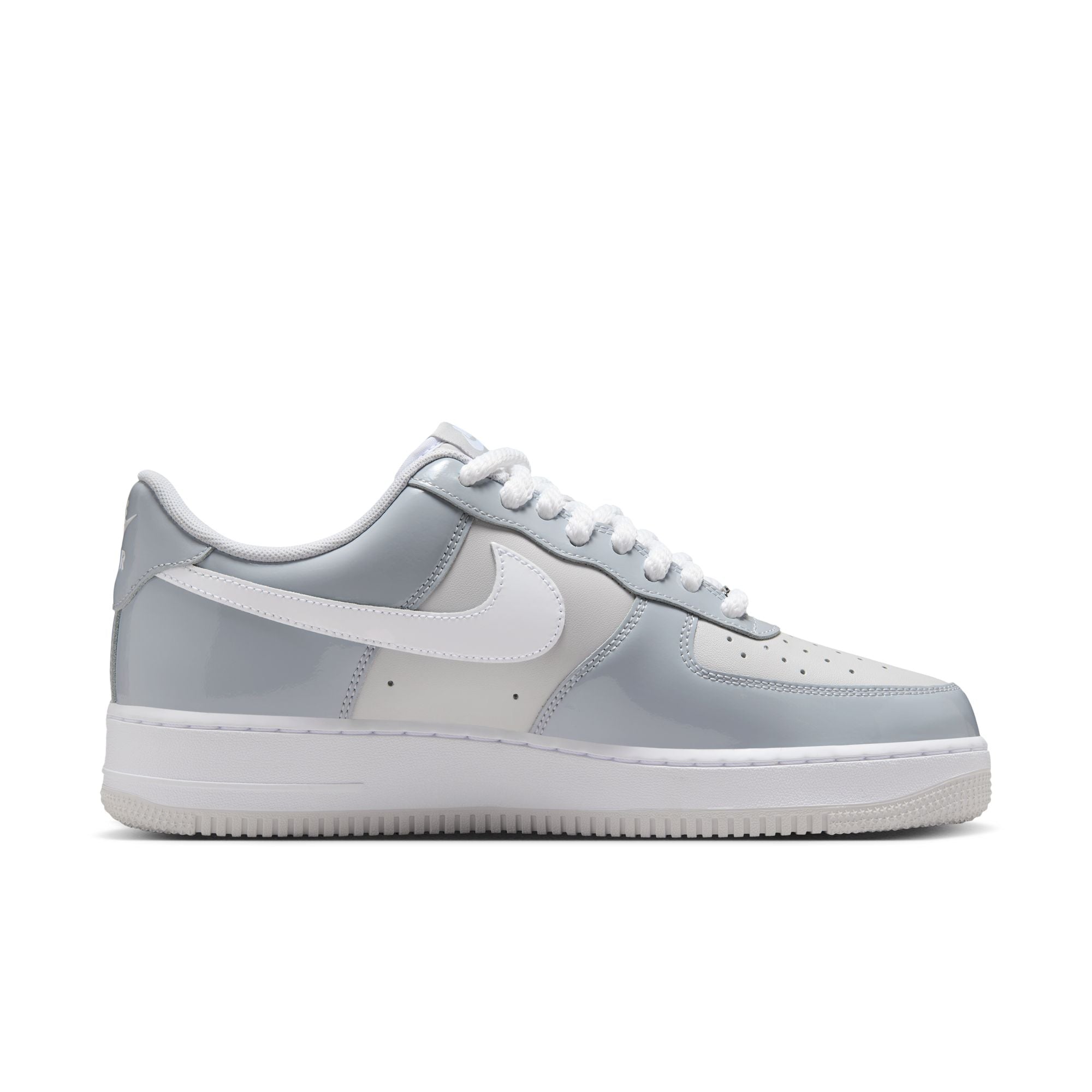 Nike Air Force 1 '07 LV8-thumbmail-7