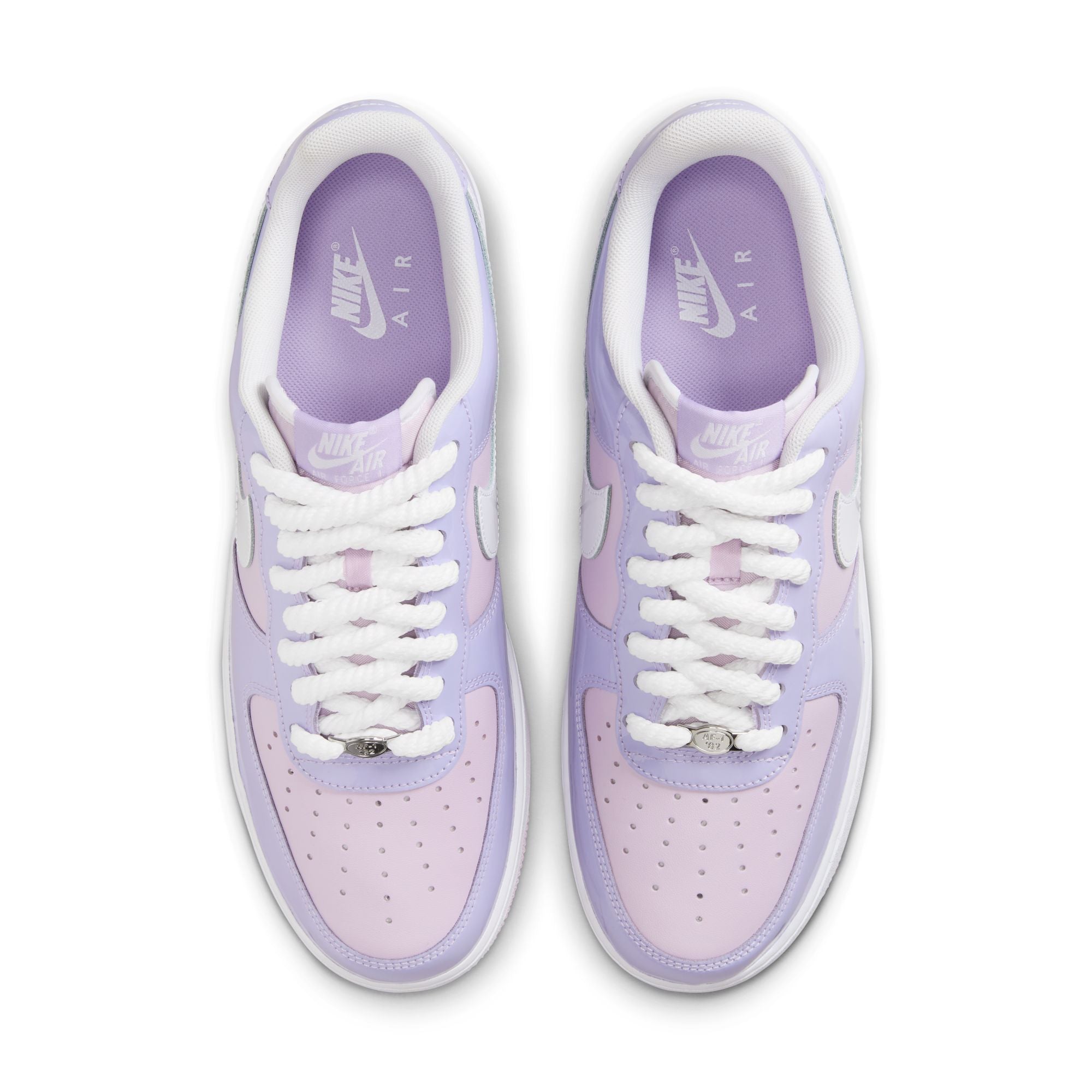 Nike Air Force 1 '07 LV8-thumbmail-4
