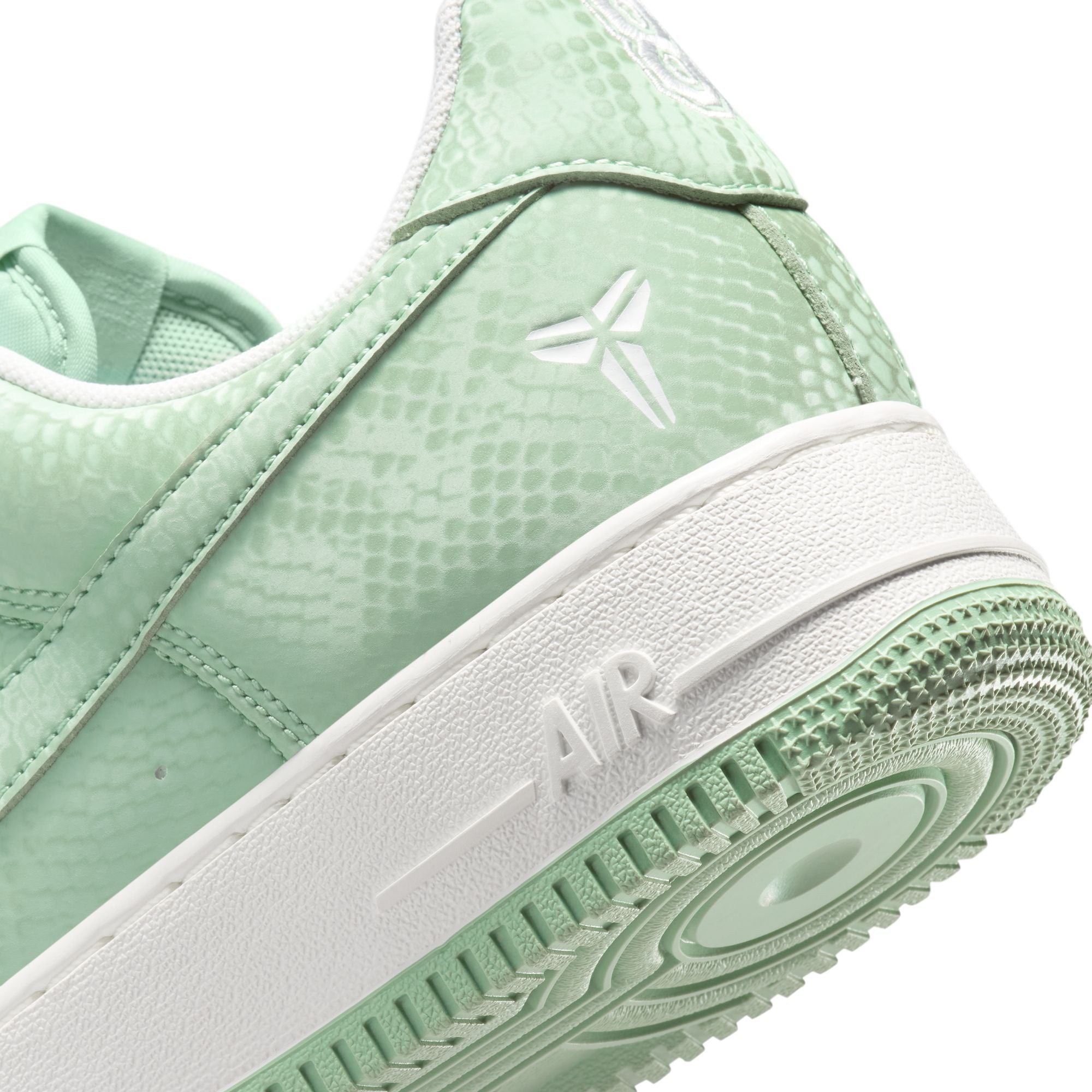 Kobe Air Force 1 Low-thumbmail-9