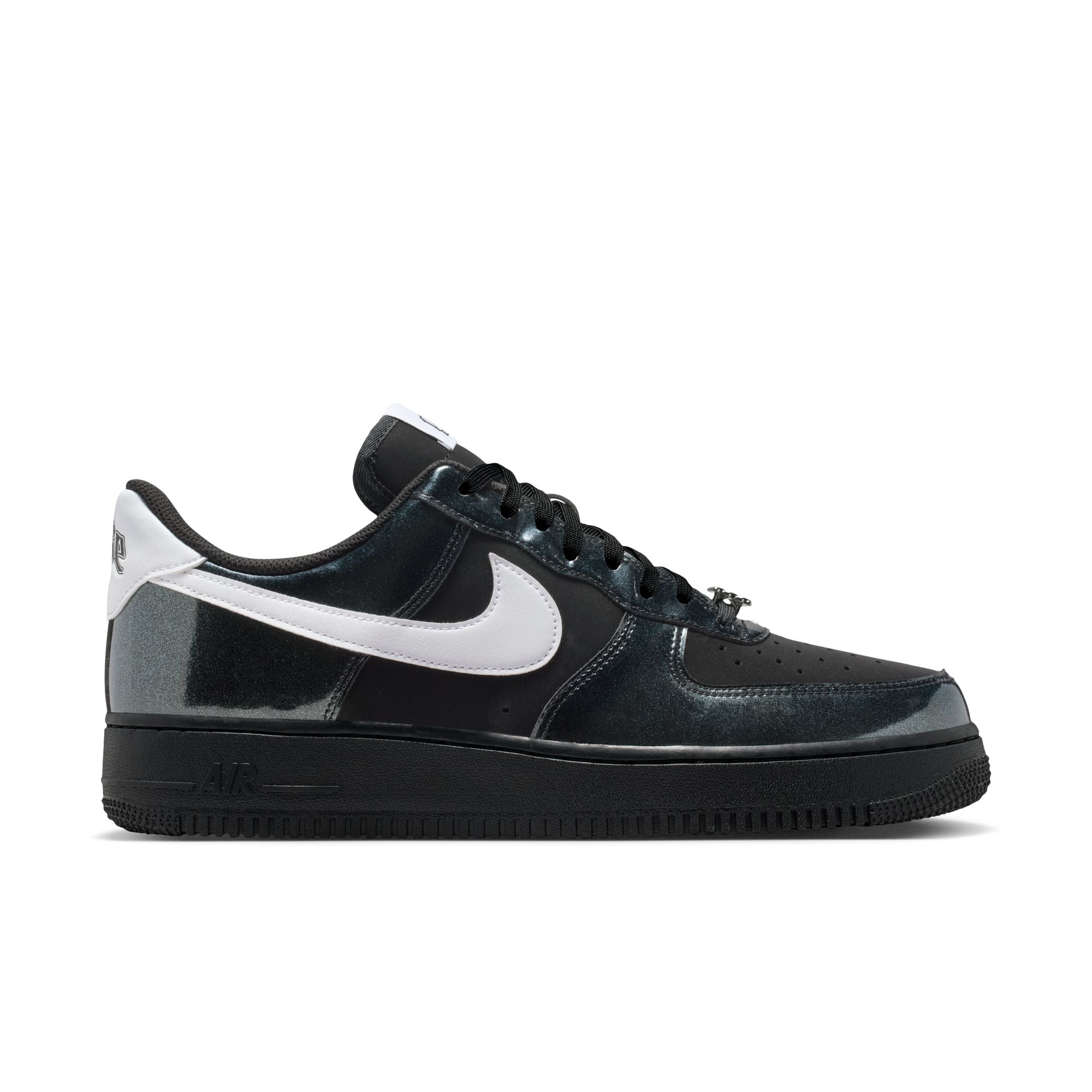 Nike Air Force 1 '07 LV8-thumbmail-6