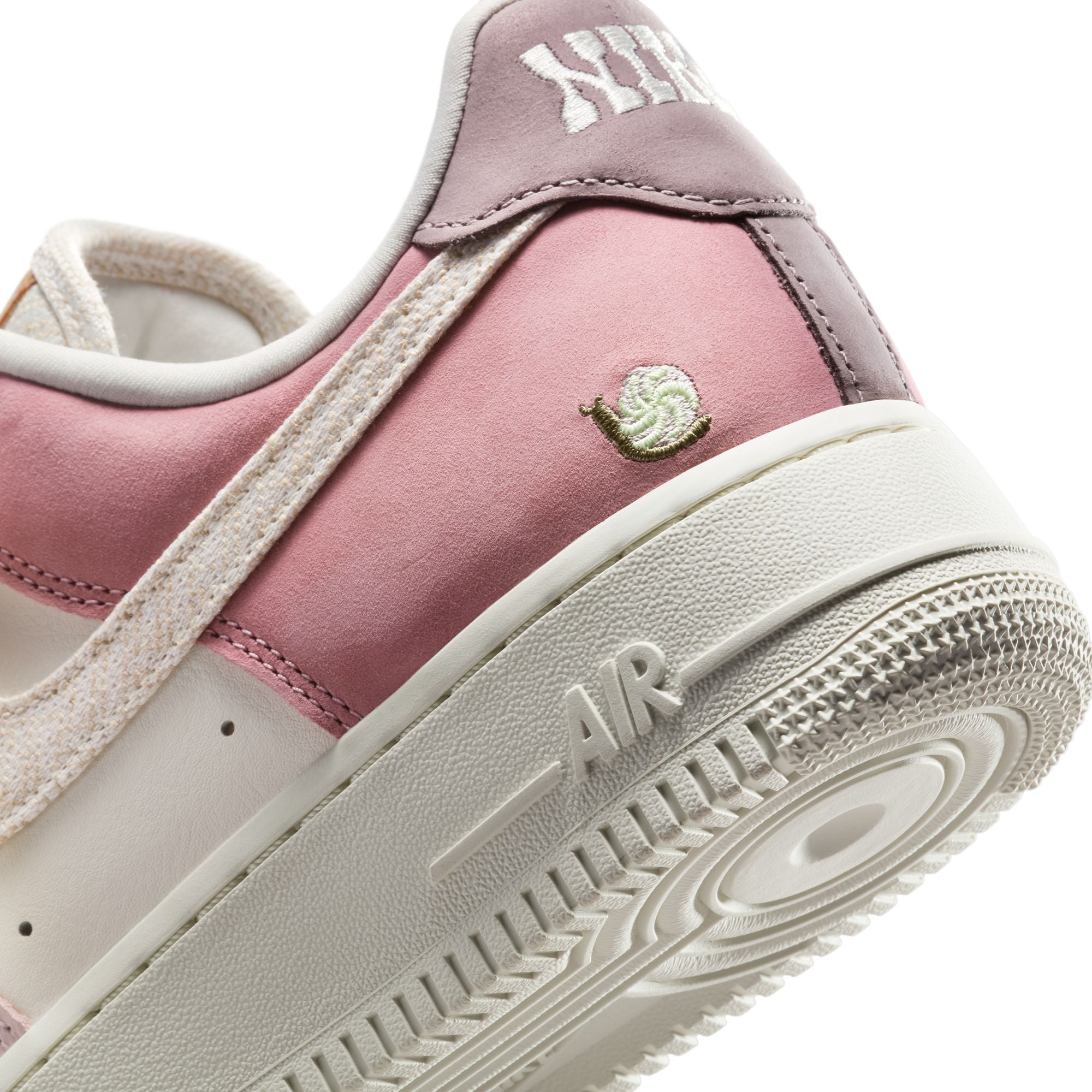 Nike Air Force 1 '07 LX (W)-thumbmail-11