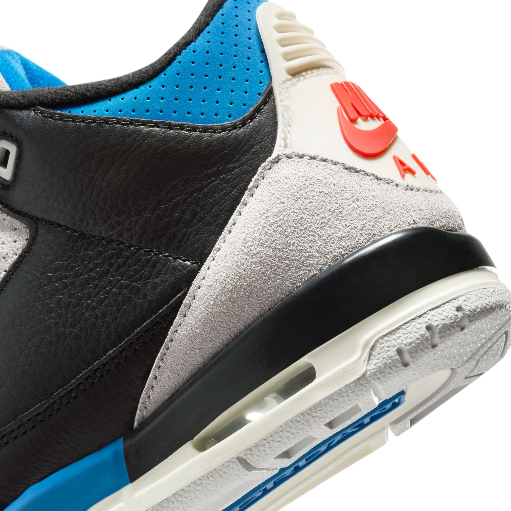 Air Jordan 3 Retro (GS)-thumbmail-10