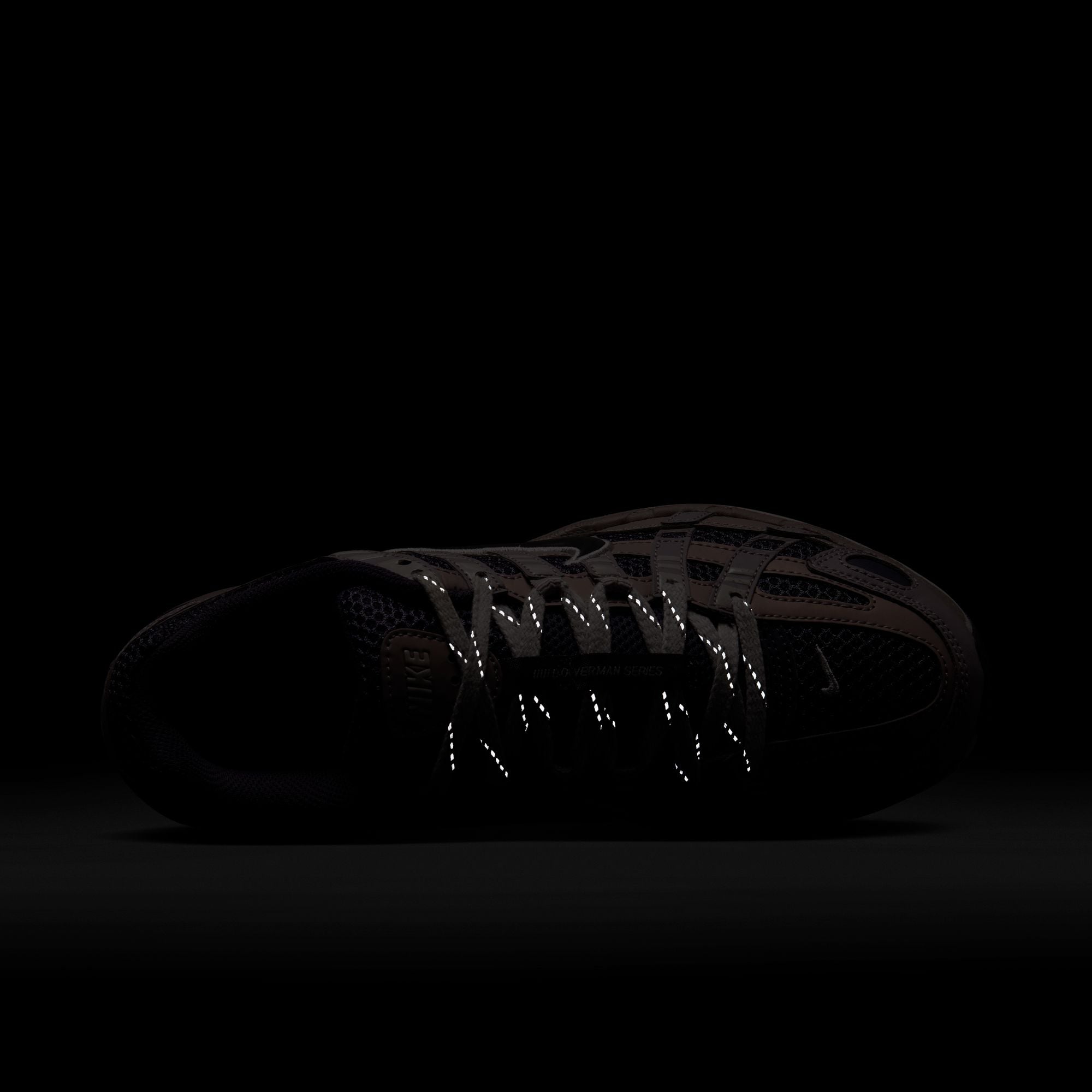 Nike P-6000 SE (W)-thumbmail-9