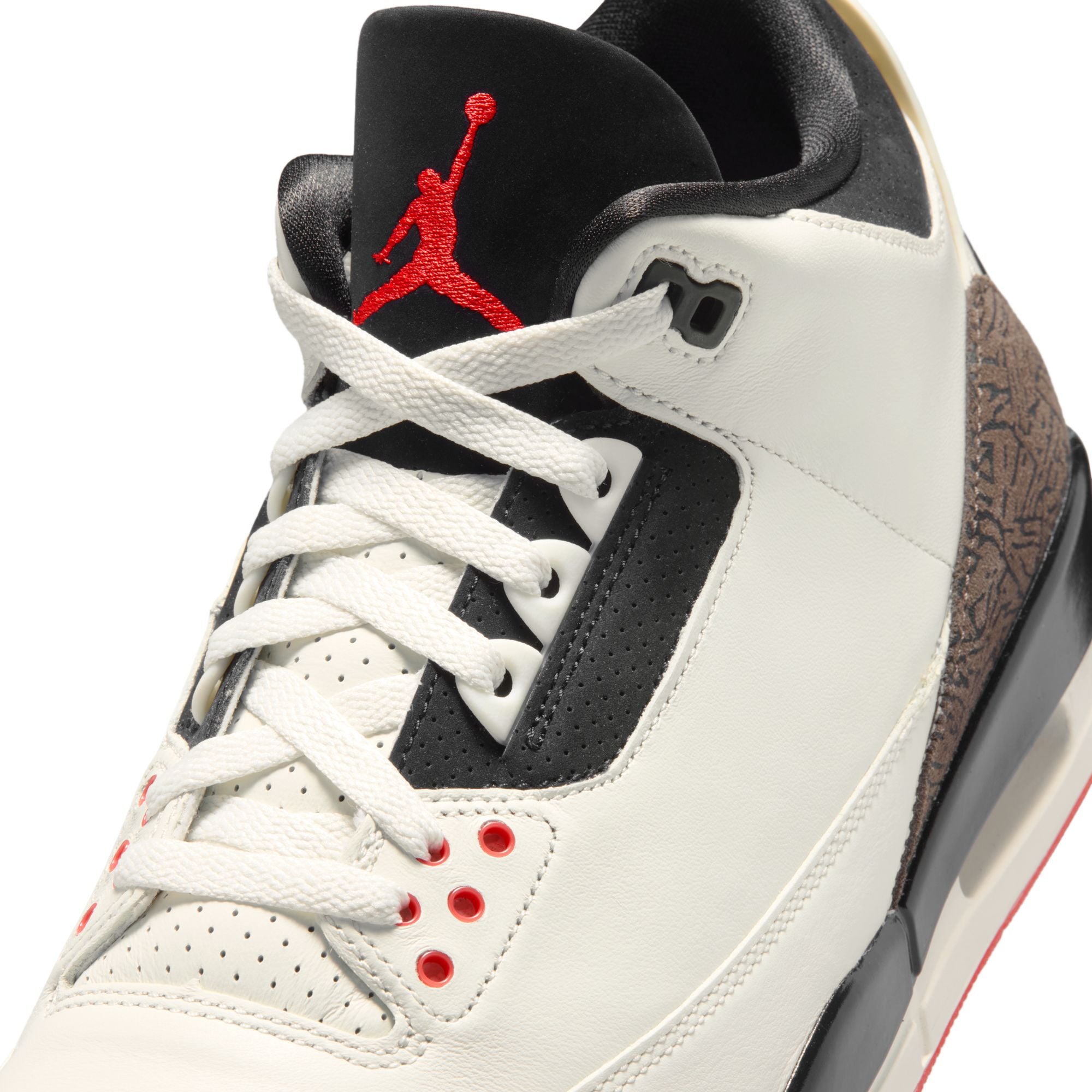 Air Jordan 3 Retro-thumbmail-9