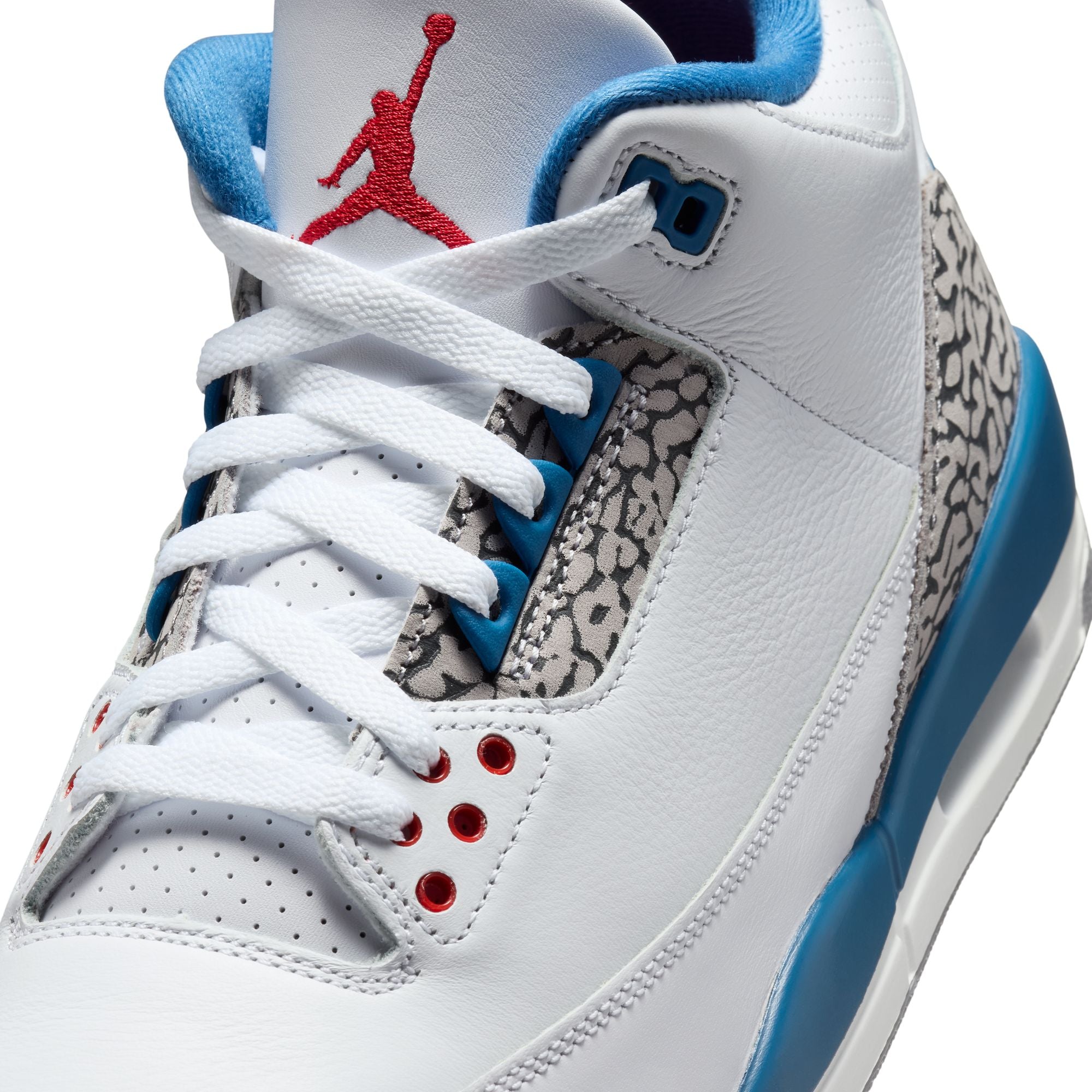 Air Jordan 3 Retro-thumbmail-9