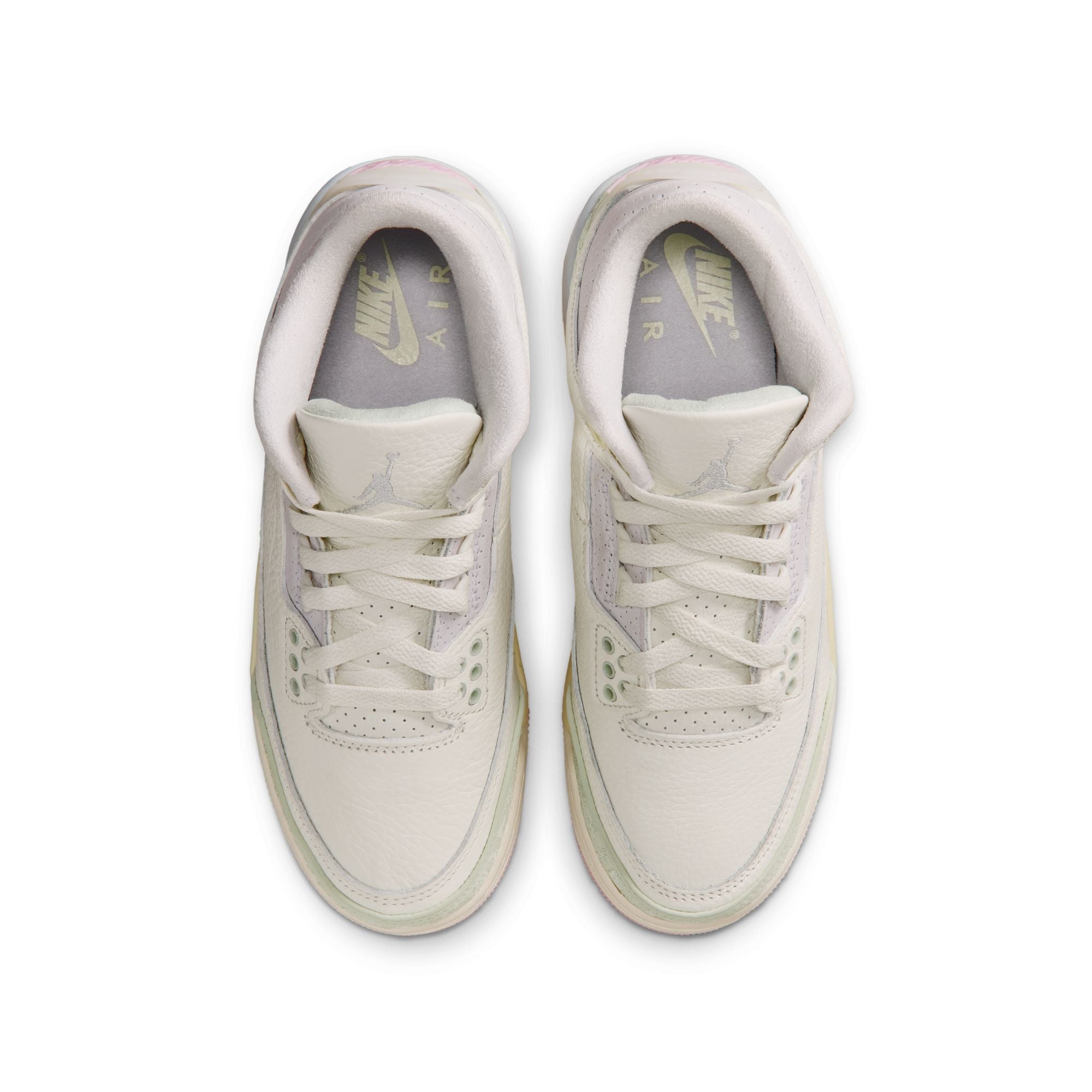 Air Jordan 3 Retro (GS)-thumbmail-4