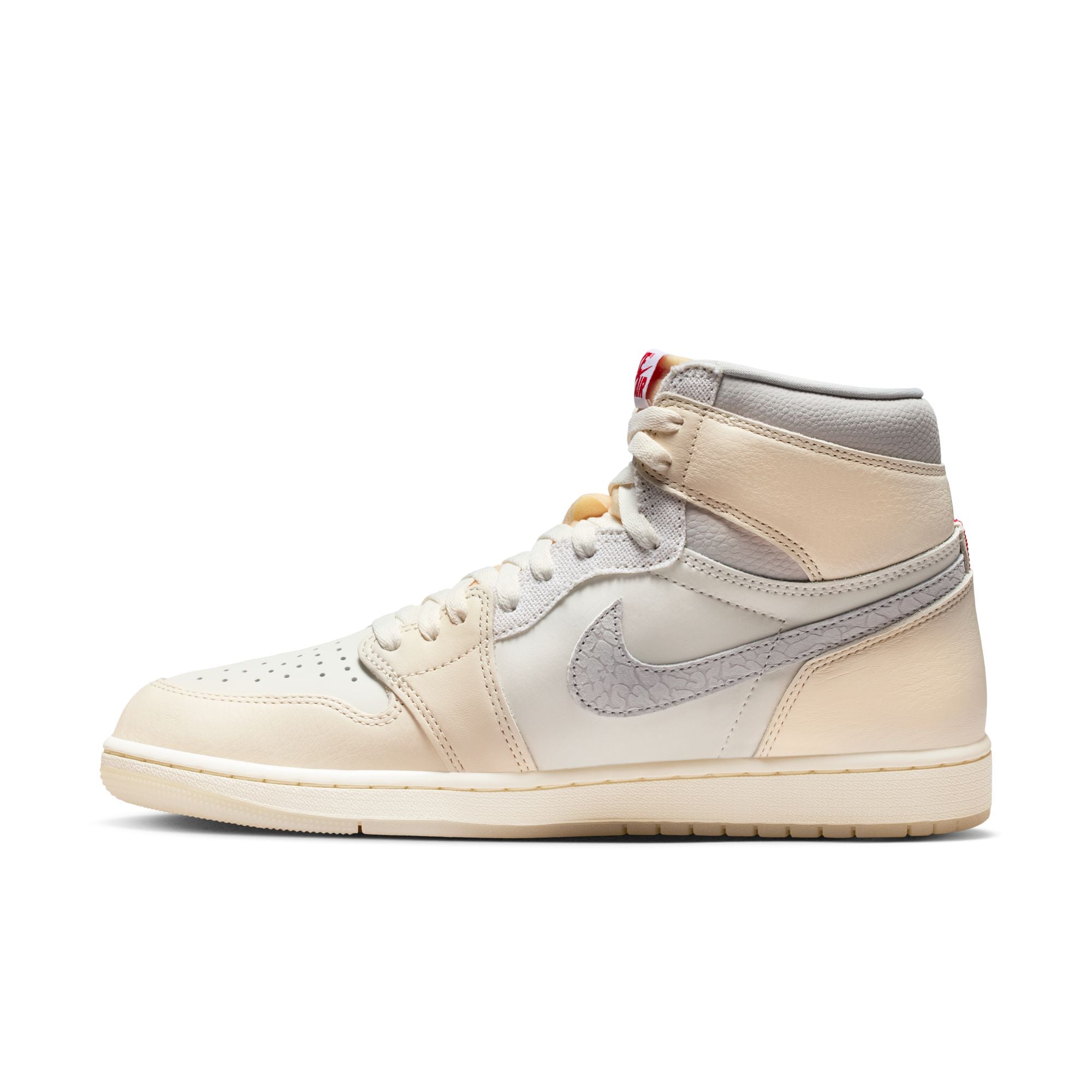 Air Jordan 1 Retro High OG-thumbmail-4
