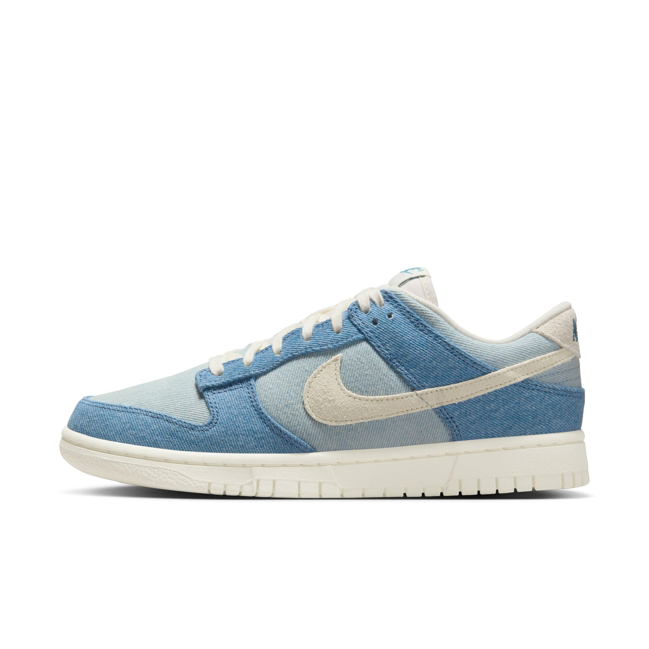 Nike Dunk Low (W)
