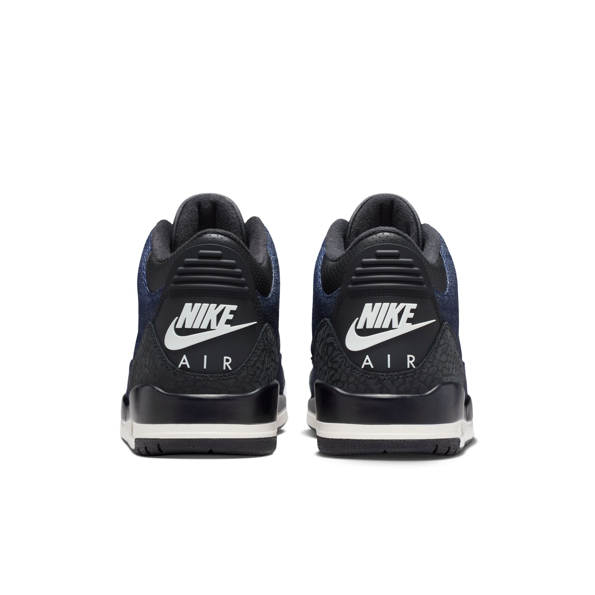 Air Jordan 3 x Levi's®-thumbmail-3