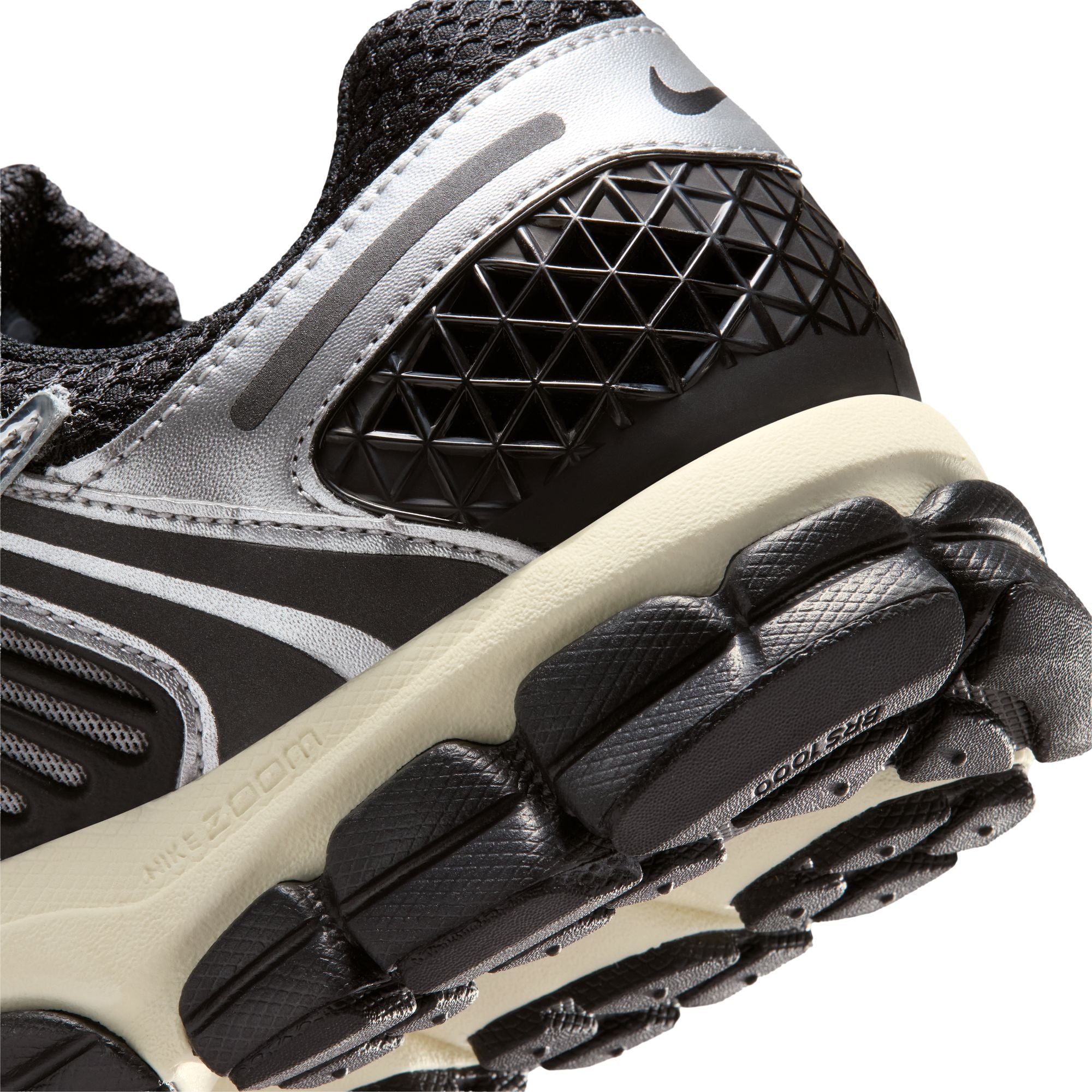 Nike Zoom Vomero 5-thumbmail-10