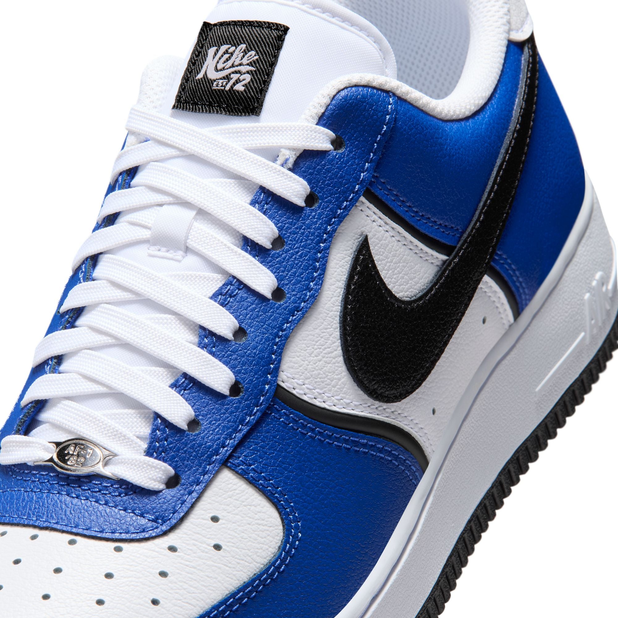 Nike Air Force 1 '07 LV8-thumbmail-10