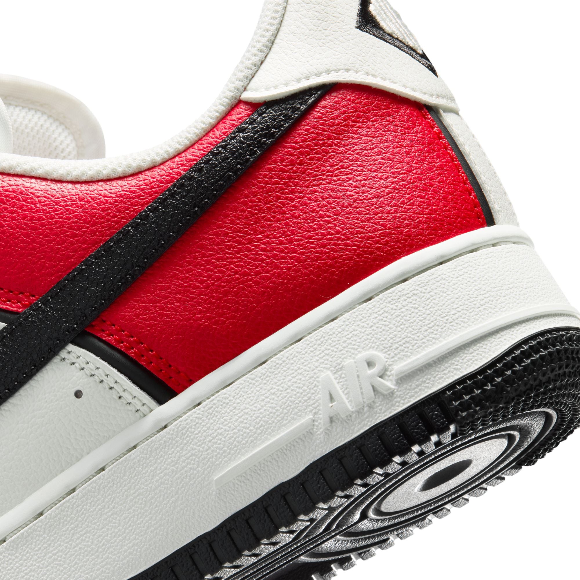 Nike Air Force 1 '07 LV8-thumbmail-11