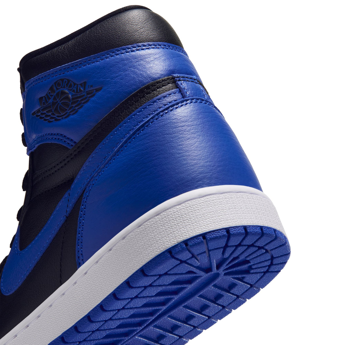 Air Jordan 1 High OG-thumbmail-12
