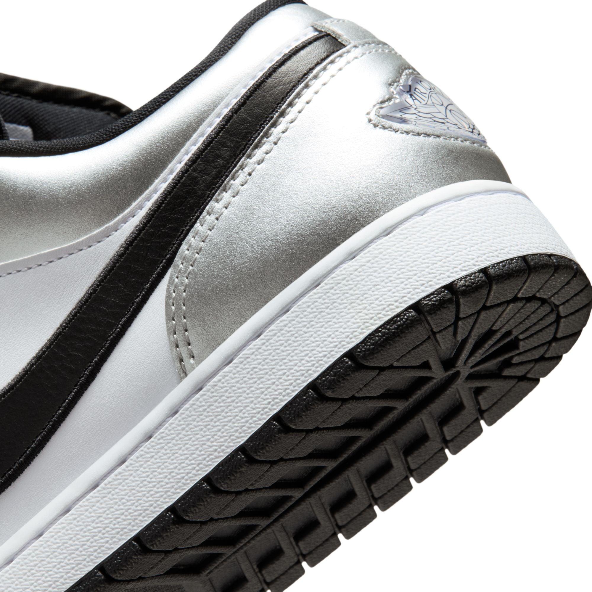 Air Jordan 1 Low SE-thumbmail-10