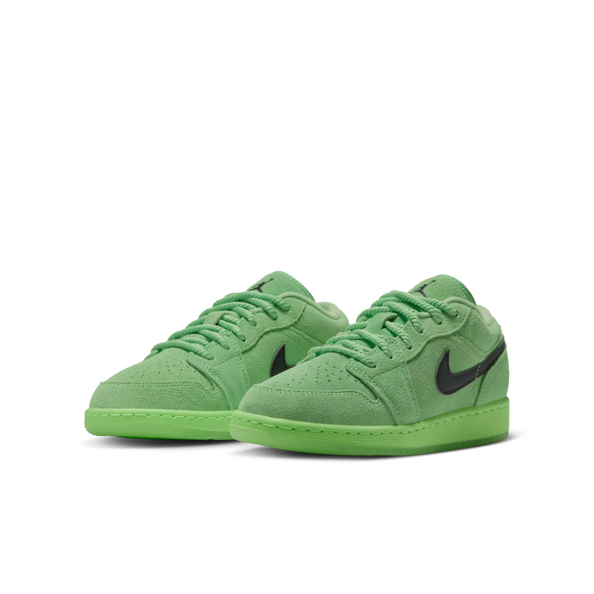 Air Jordan 1 Low SE (GS)-thumbmail-2