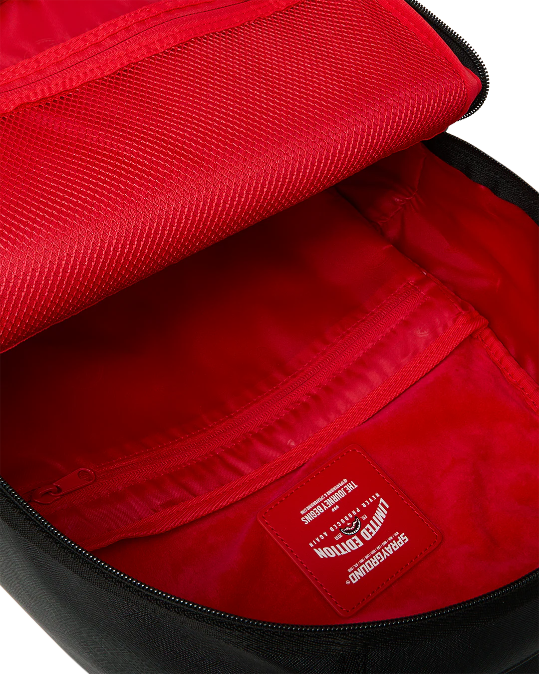 SHARK CENTRAL EMBOSSED BLACK NYLON BACKPACK-thumbmail-6