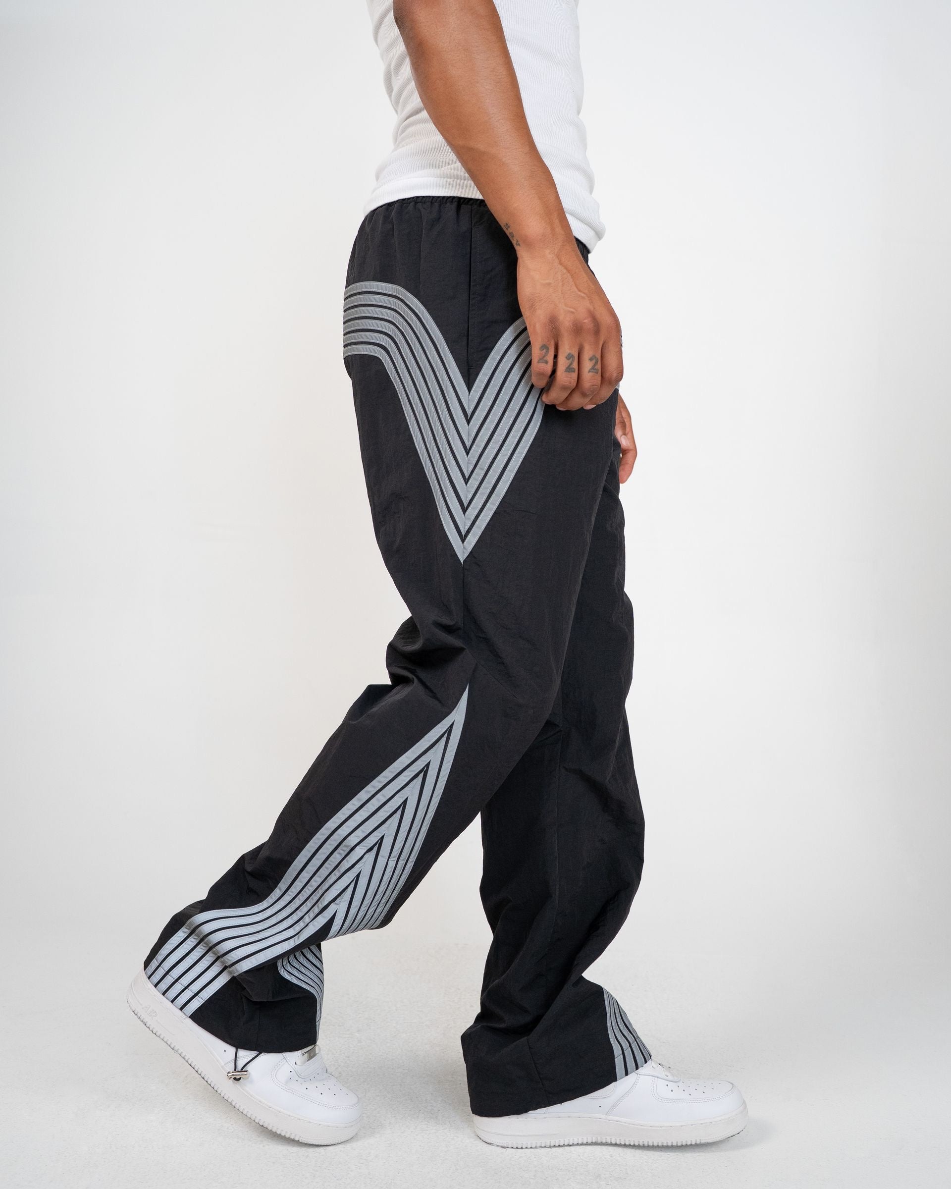 TRAIL PANTS - BLACK-thumbmail-5