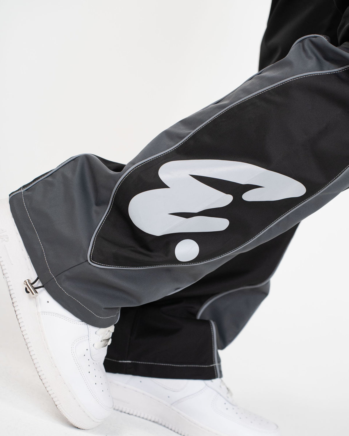 SIERRA PANTS - BLACK-thumbmail-8