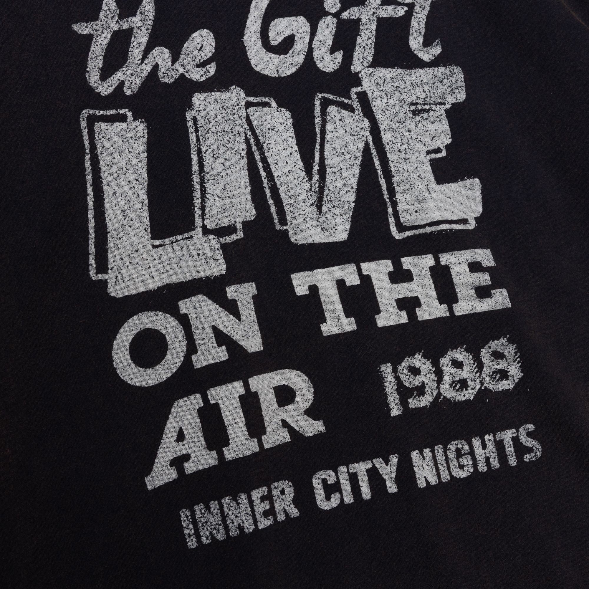 LIVE ON THE AIR-thumbmail-3