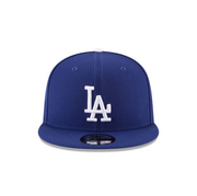 Front View of the New Era 2025 World Series Champions Side Patch 9FIFTY Snapback