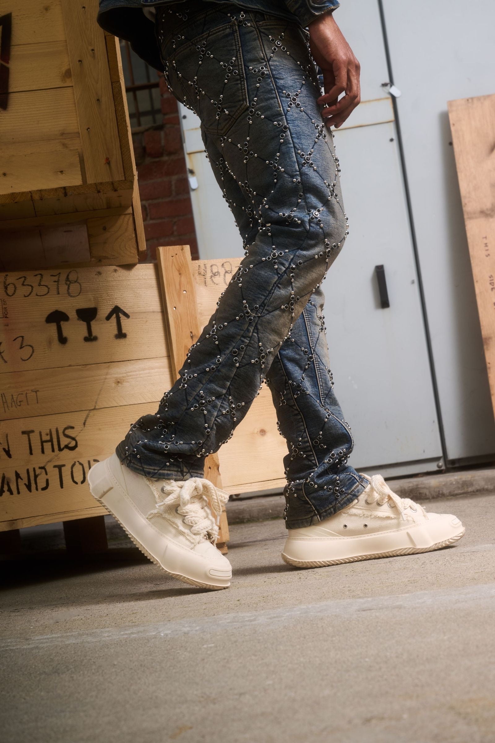 Valabasas "POP" STACKED-thumbmail-3