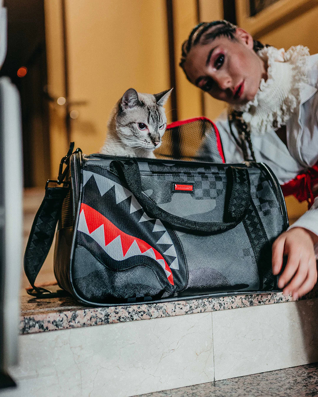 SPRAYGROUND 3AM PET CARRIER-thumbmail-4