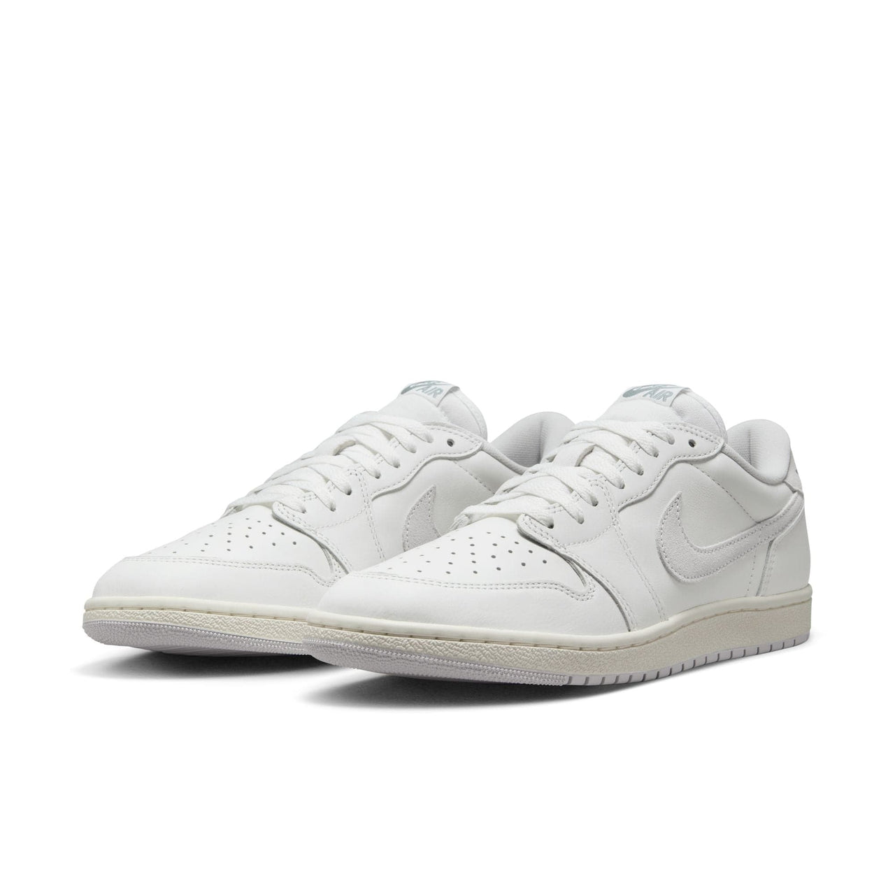 Air Jordan Footwear 4.5 / SUMMIT WHITE/LT SMOKE GREY-NEUTRAL GREY Air Jordan 1 Low '85
