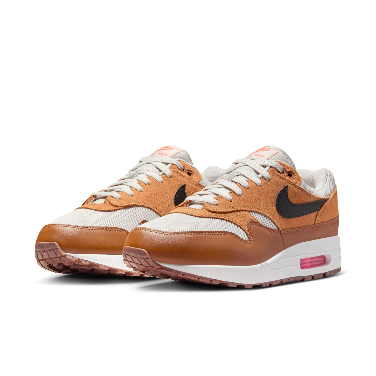 Nike Footwear 8 / LIGHT BONE/BLACK-FLAX-BRITISH TAN Nike Air Max 1 Essential