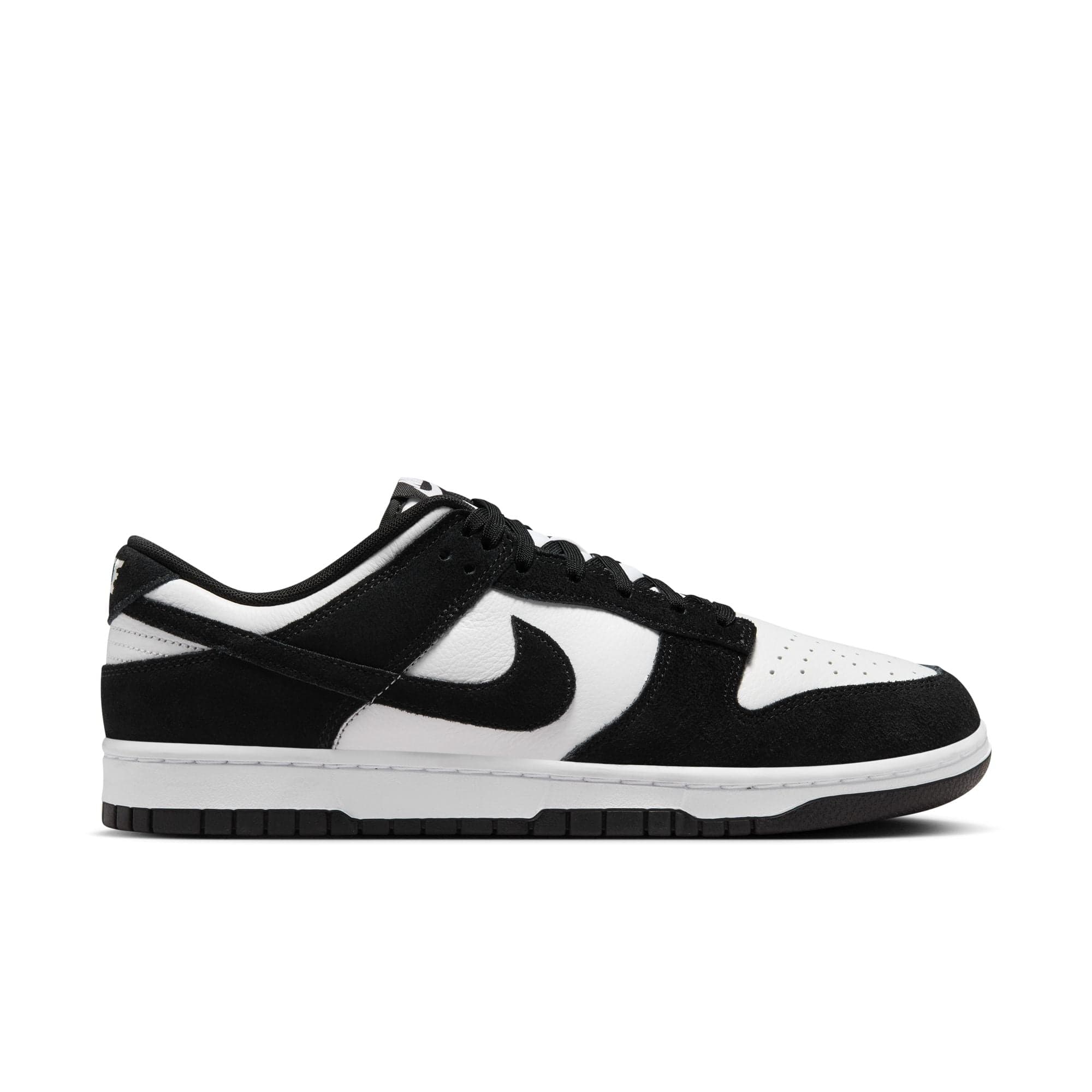 Nike Footwear Nike Dunk Low Retro SE