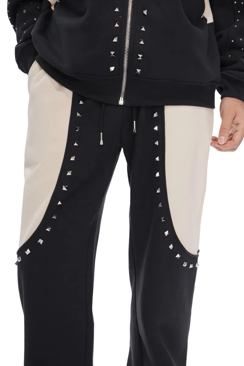 Close Up View of the CHIEF Pants by Valabasas