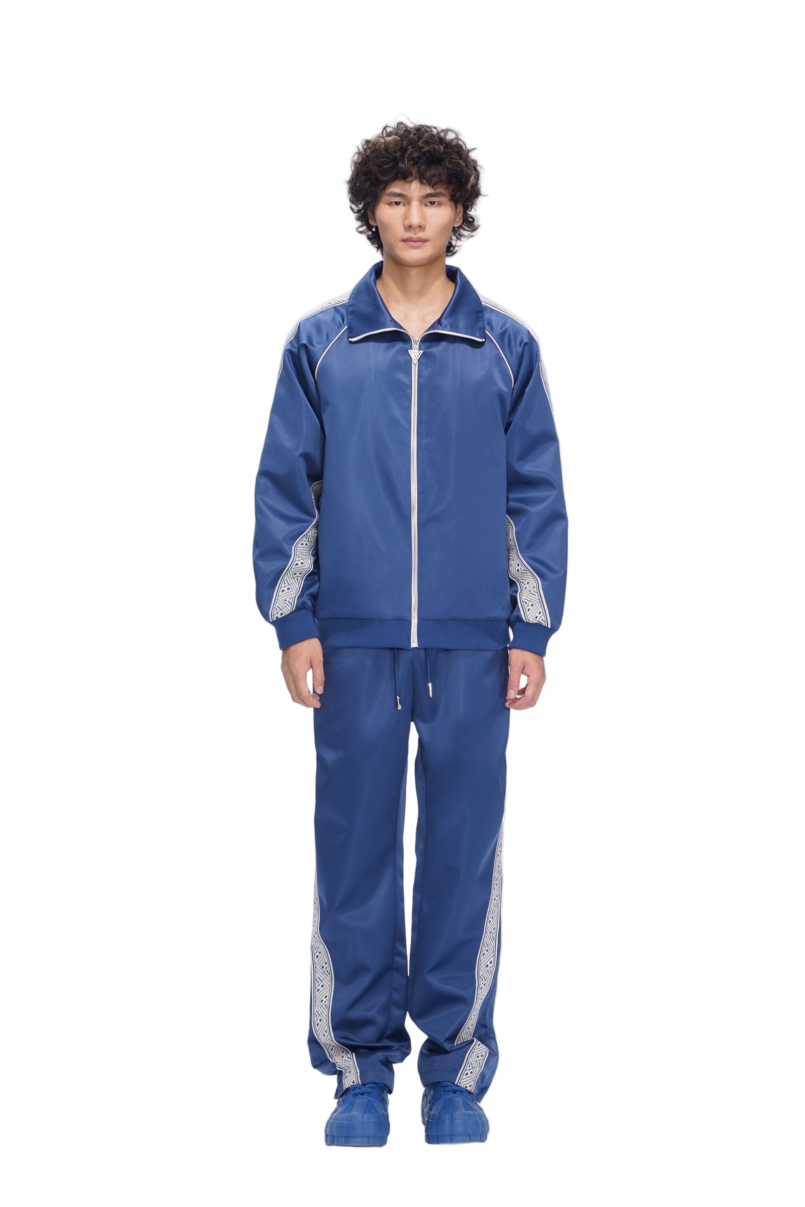 Front View of the MONACO Jacket by Valabasas